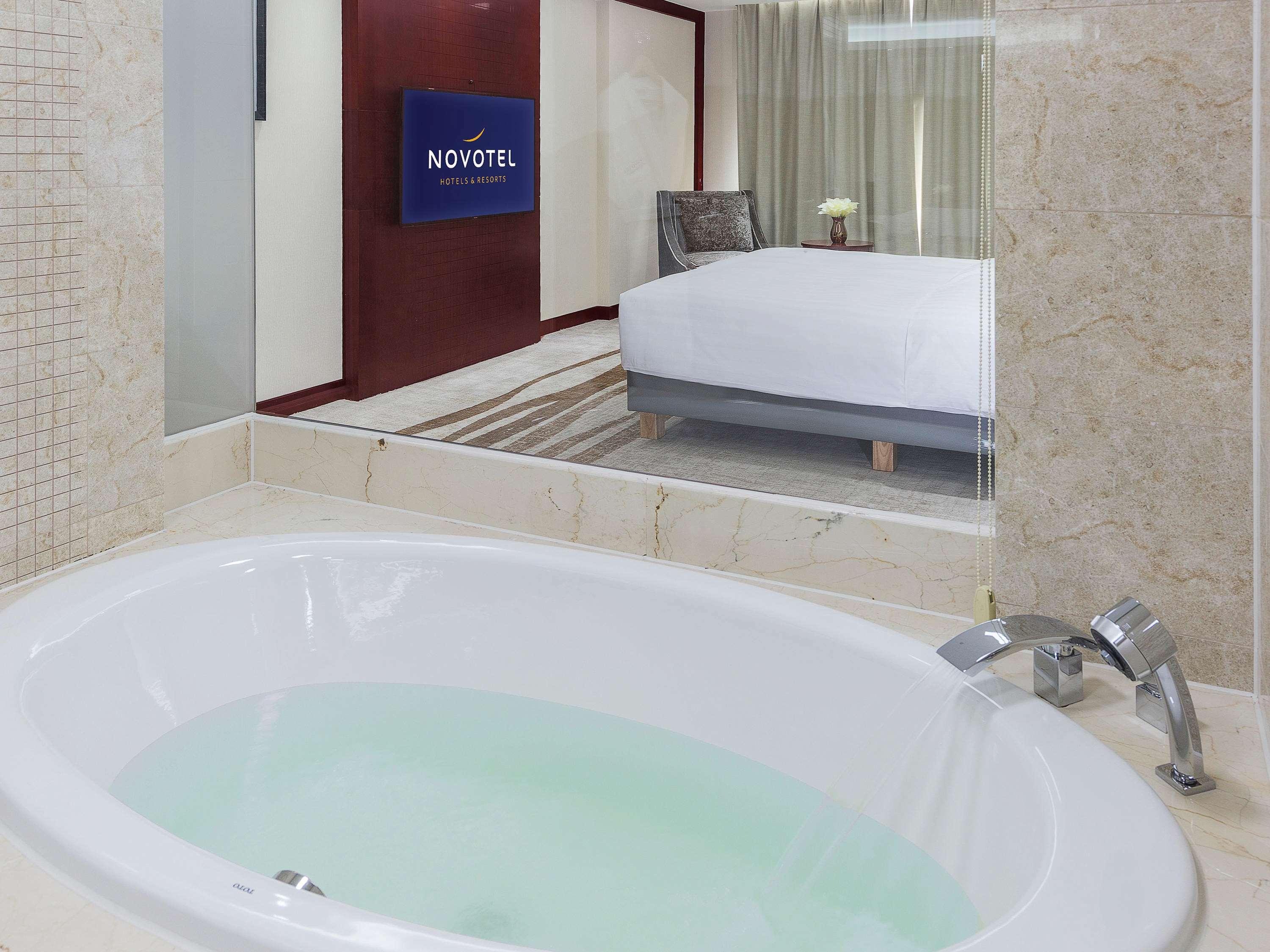 Suite Superior City View