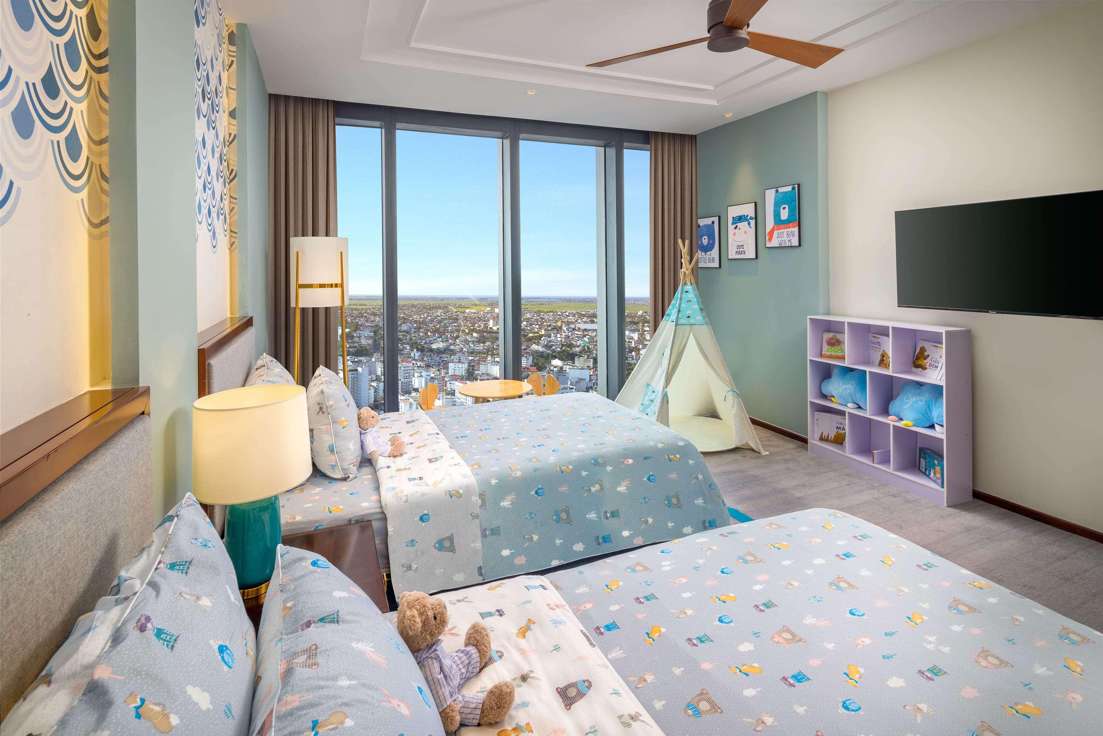 Family Room Standard