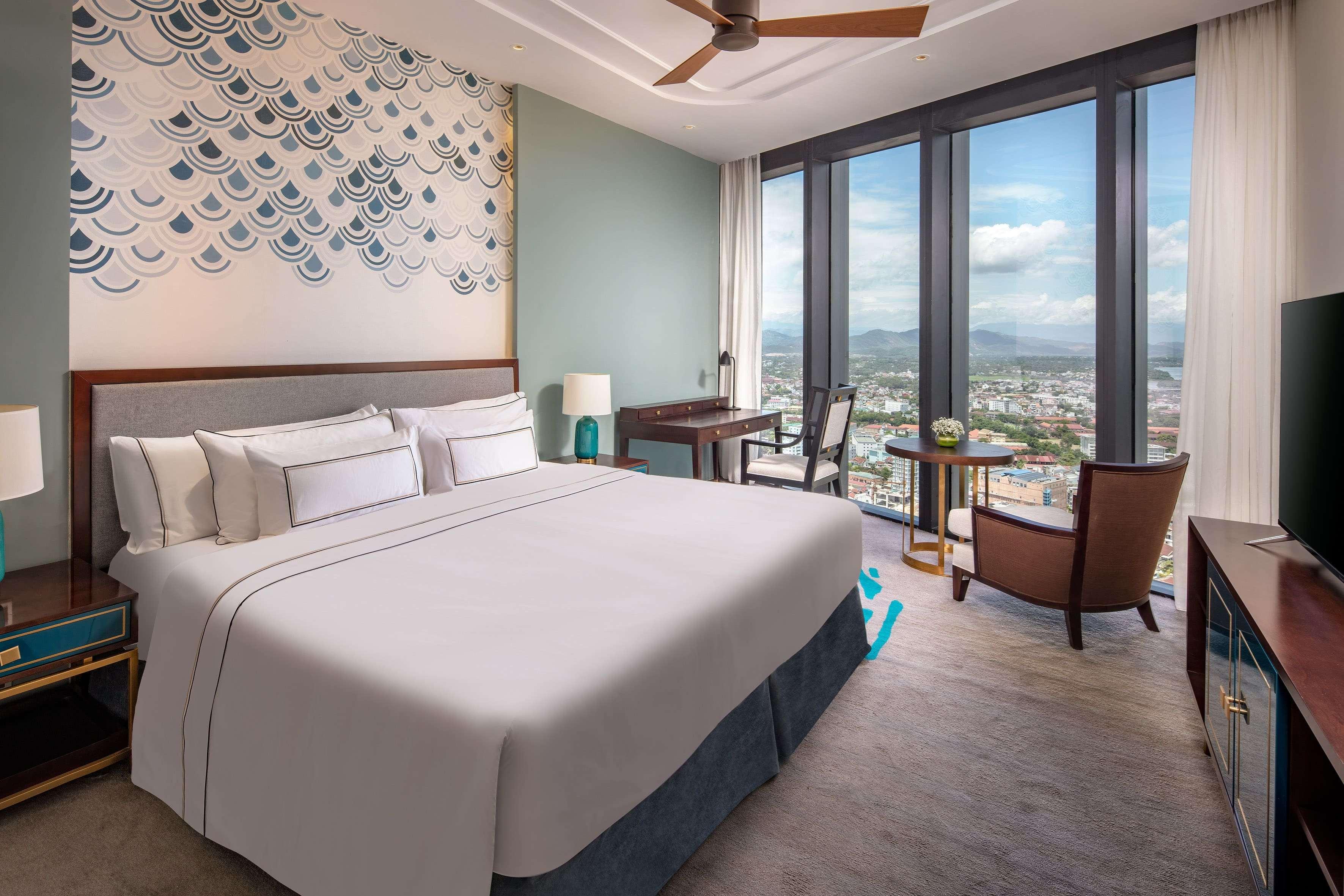 Room Deluxe City View