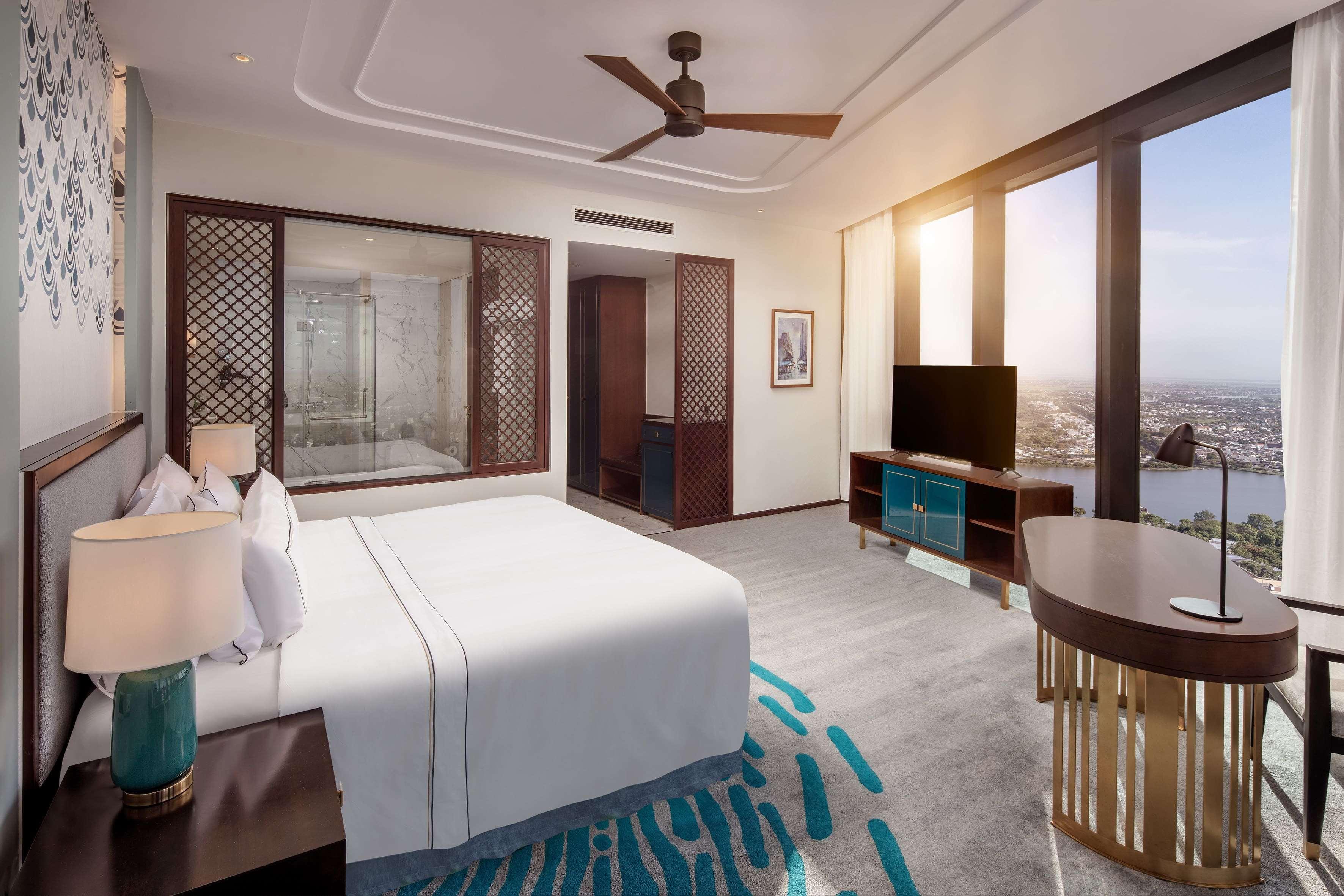 Room Premium with Views