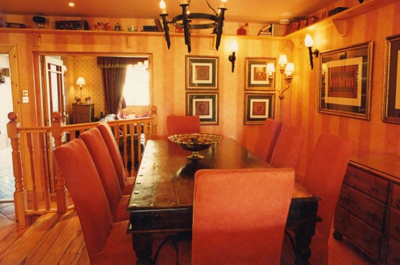 Apartment with Kitchenette