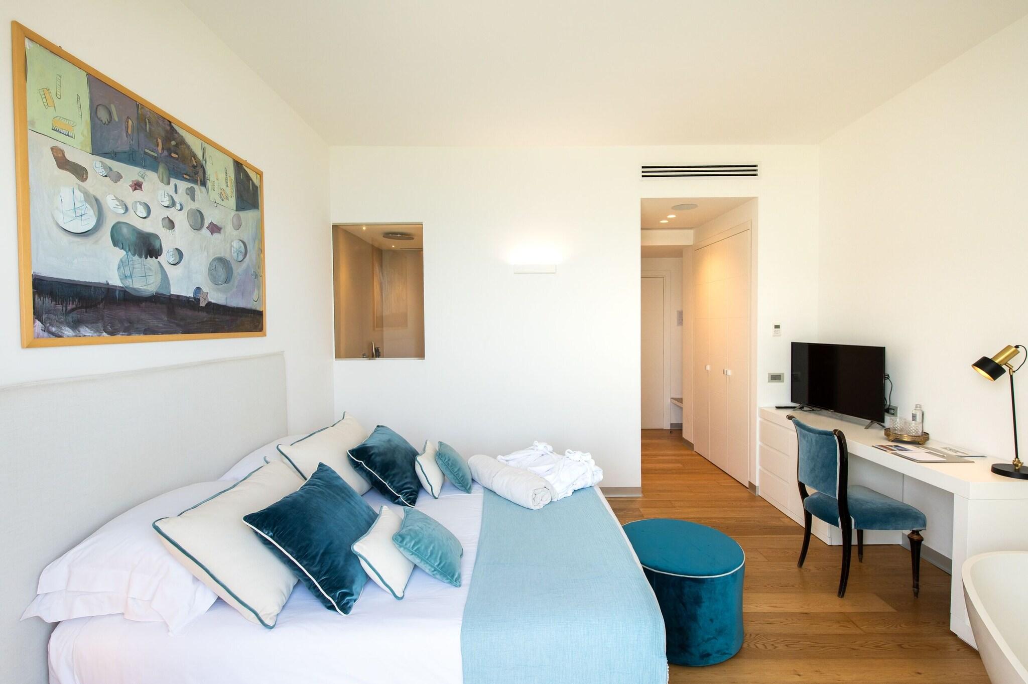 Double Deluxe Sea View