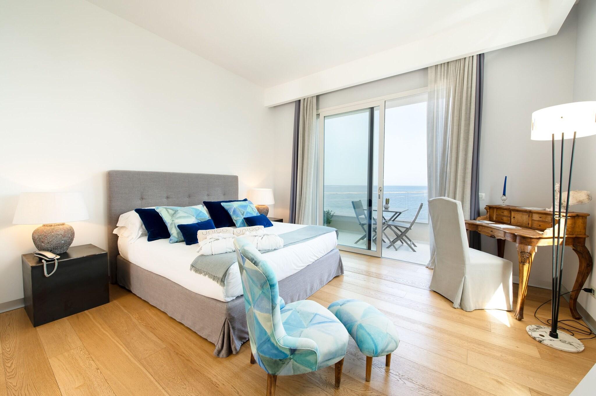 Studio Sea View King Bed