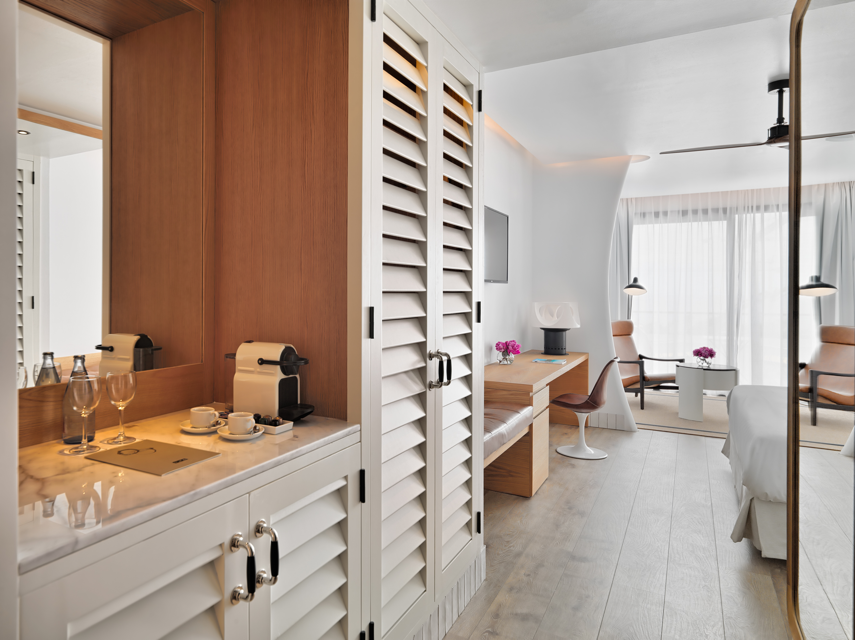 Triple Side Sea View