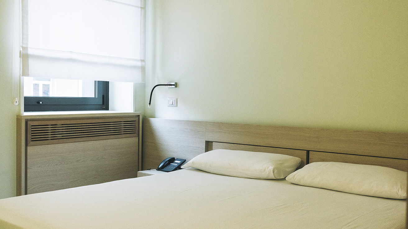 Double or Twin Standard