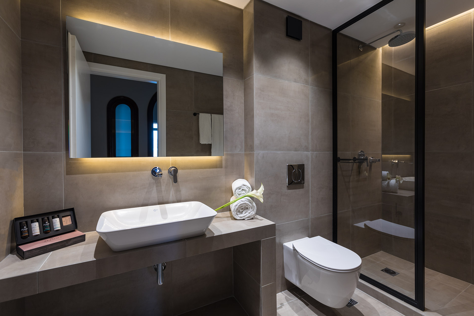 Apartment Deluxe City View