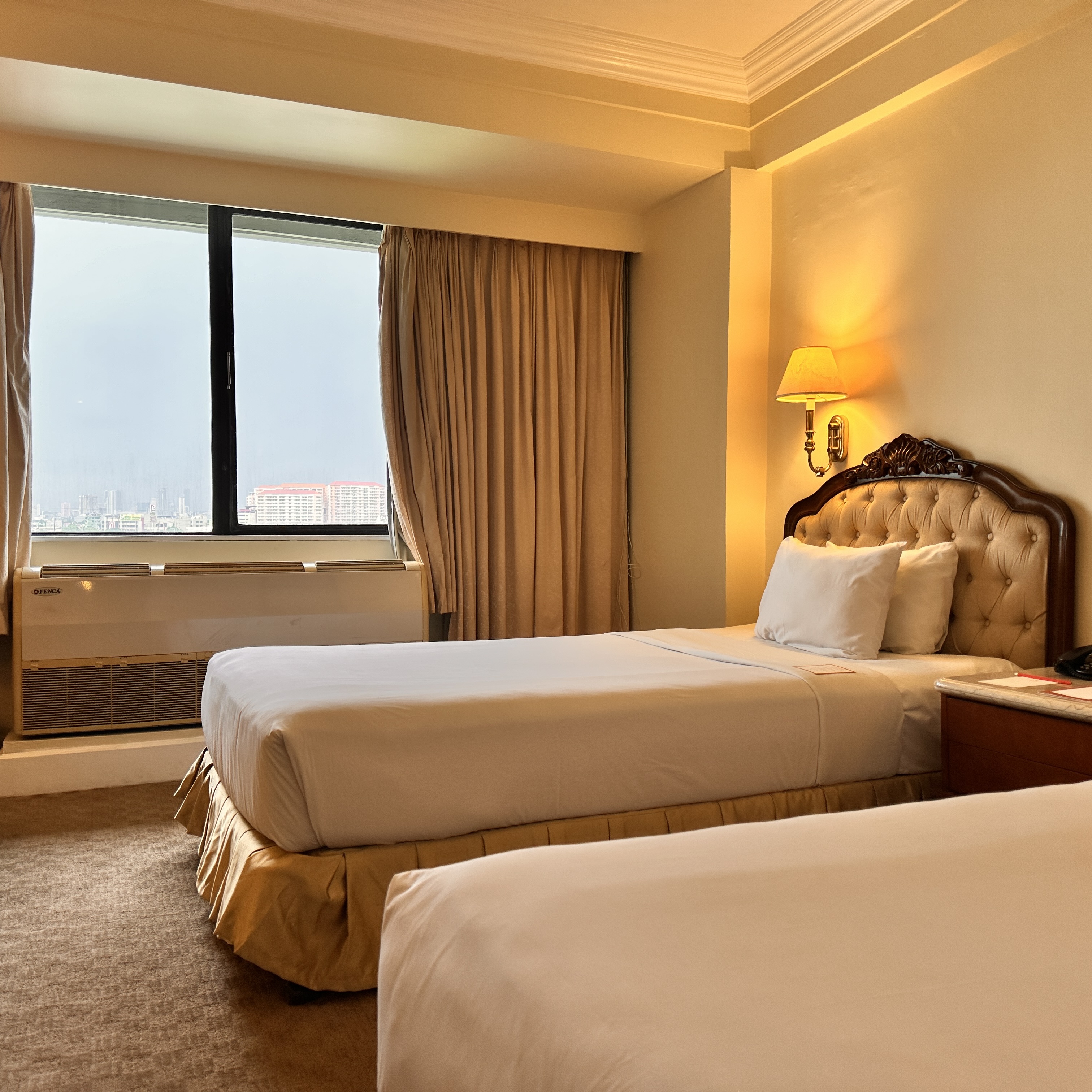 Double or Twin Deluxe