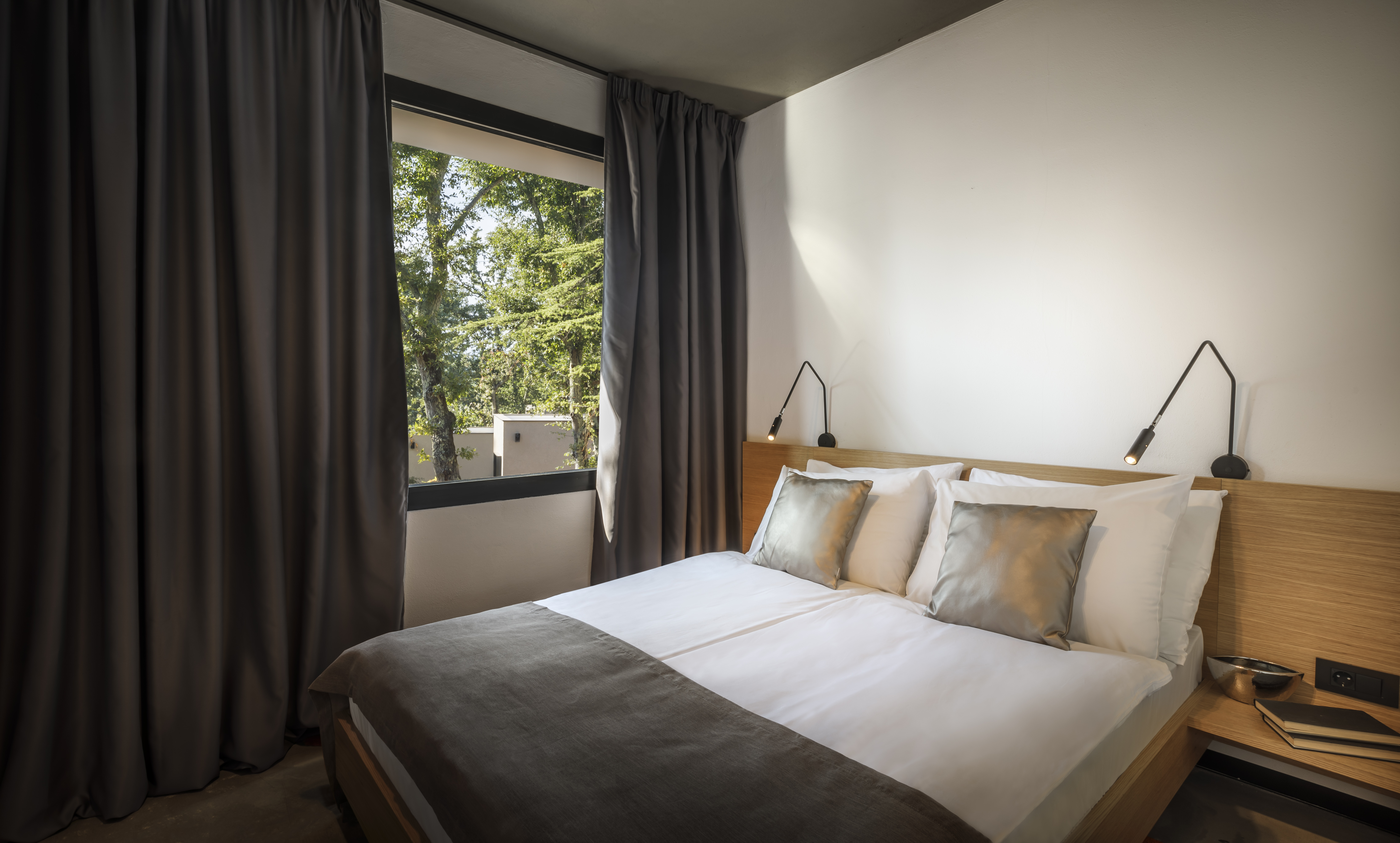 Villa Two Bedrooms with Terrace