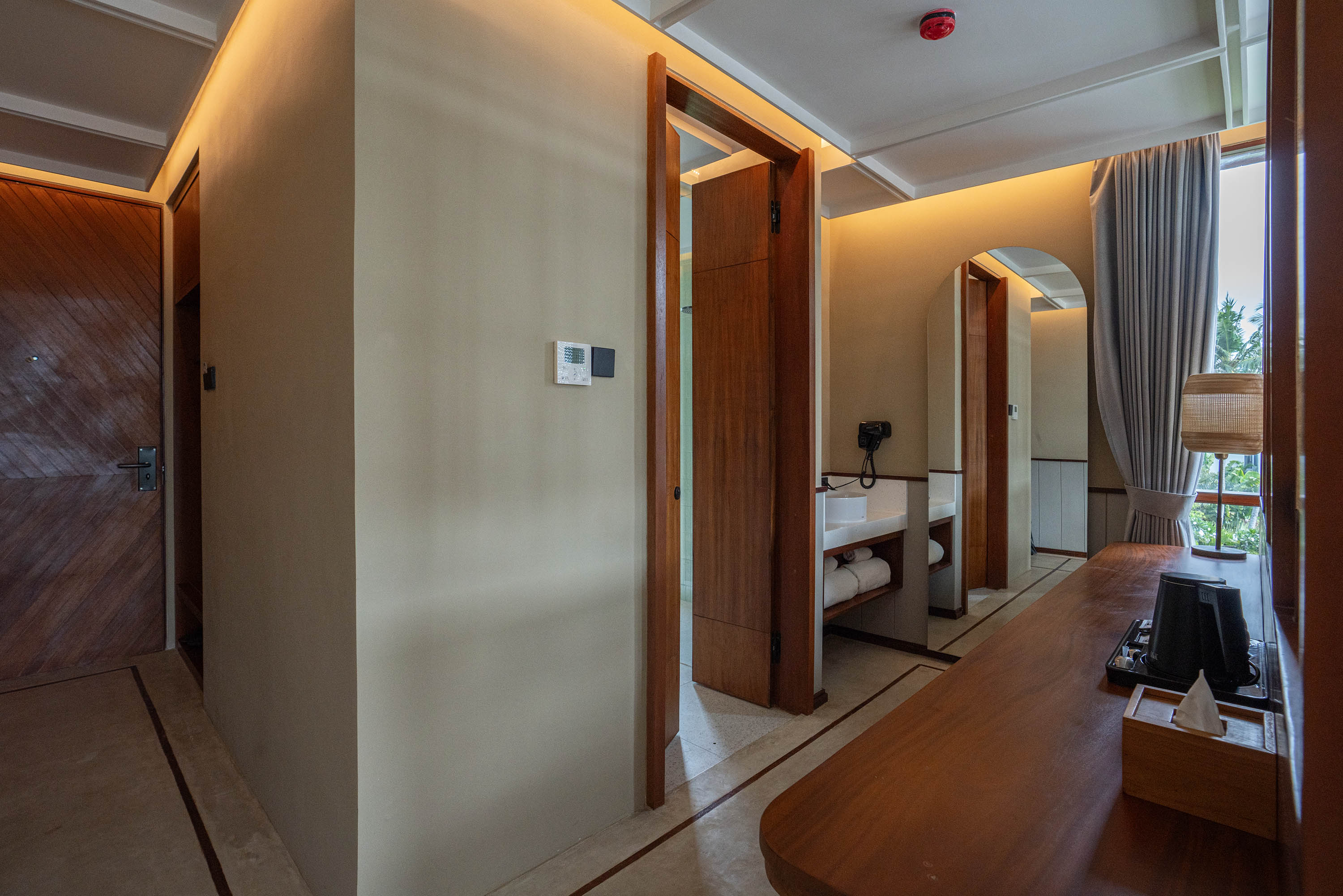 Suite King Bed One Bedroom 