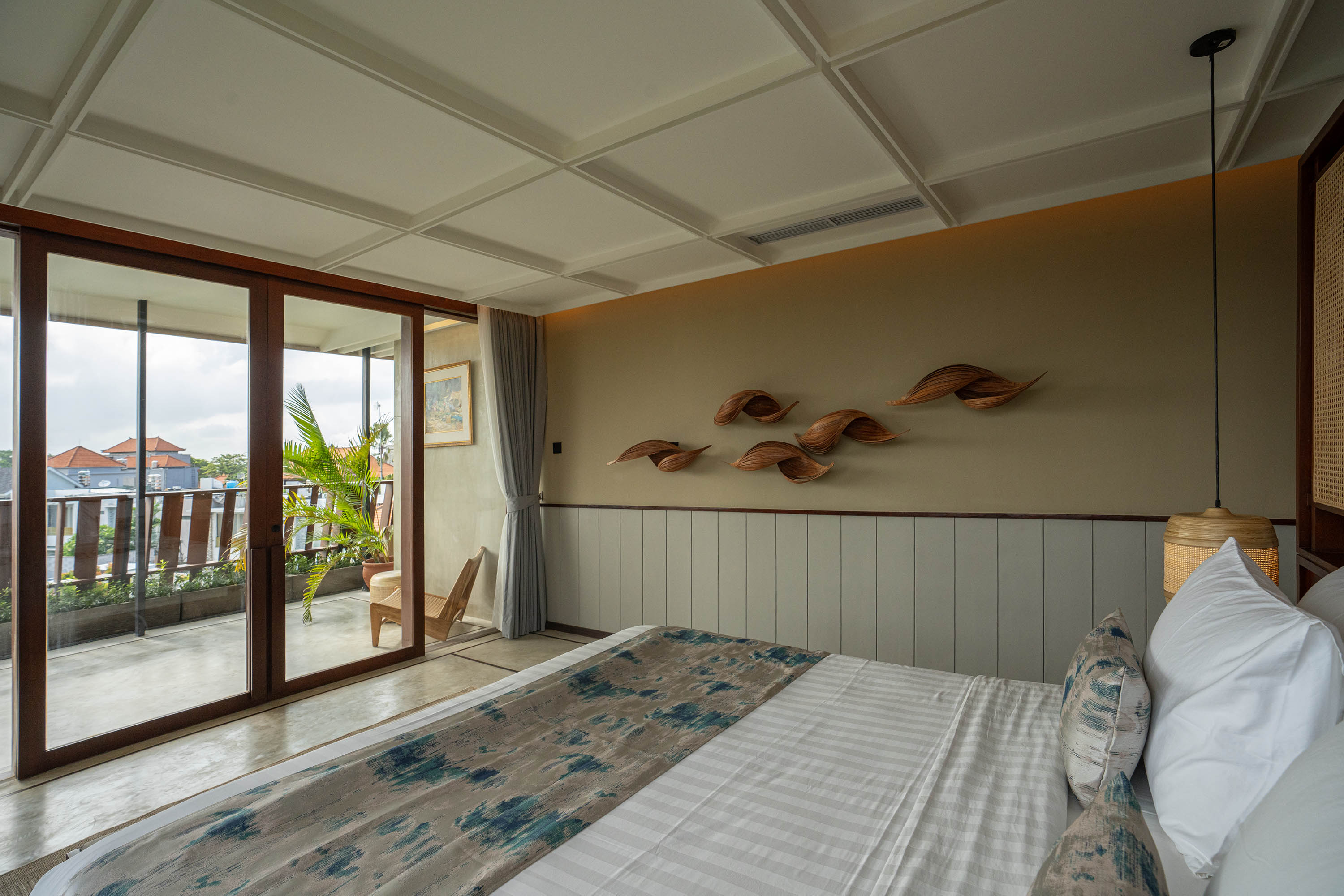 Suite King Bed One Bedroom 