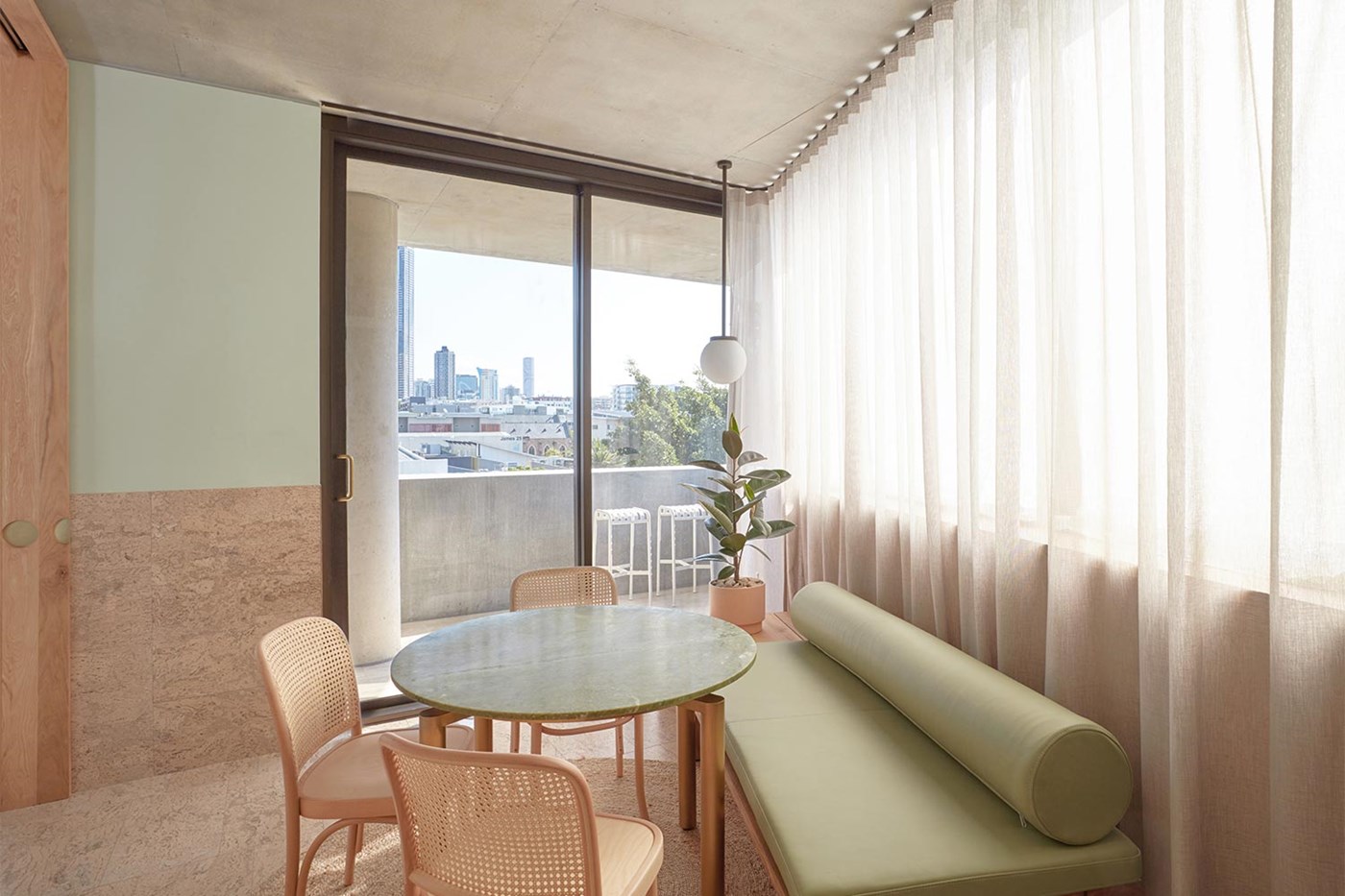 Junior Suite King Size Bed