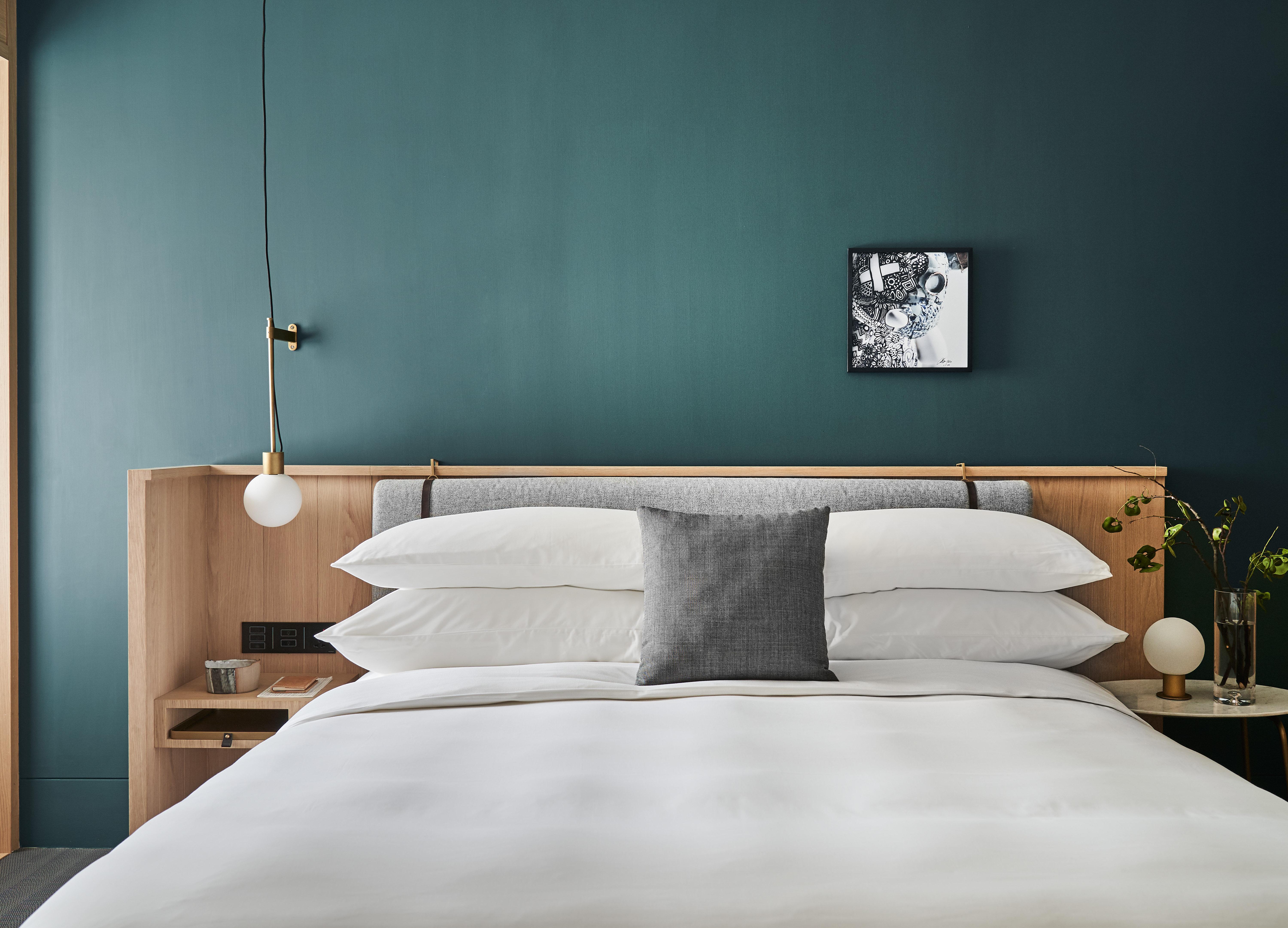 Double King Size Bed