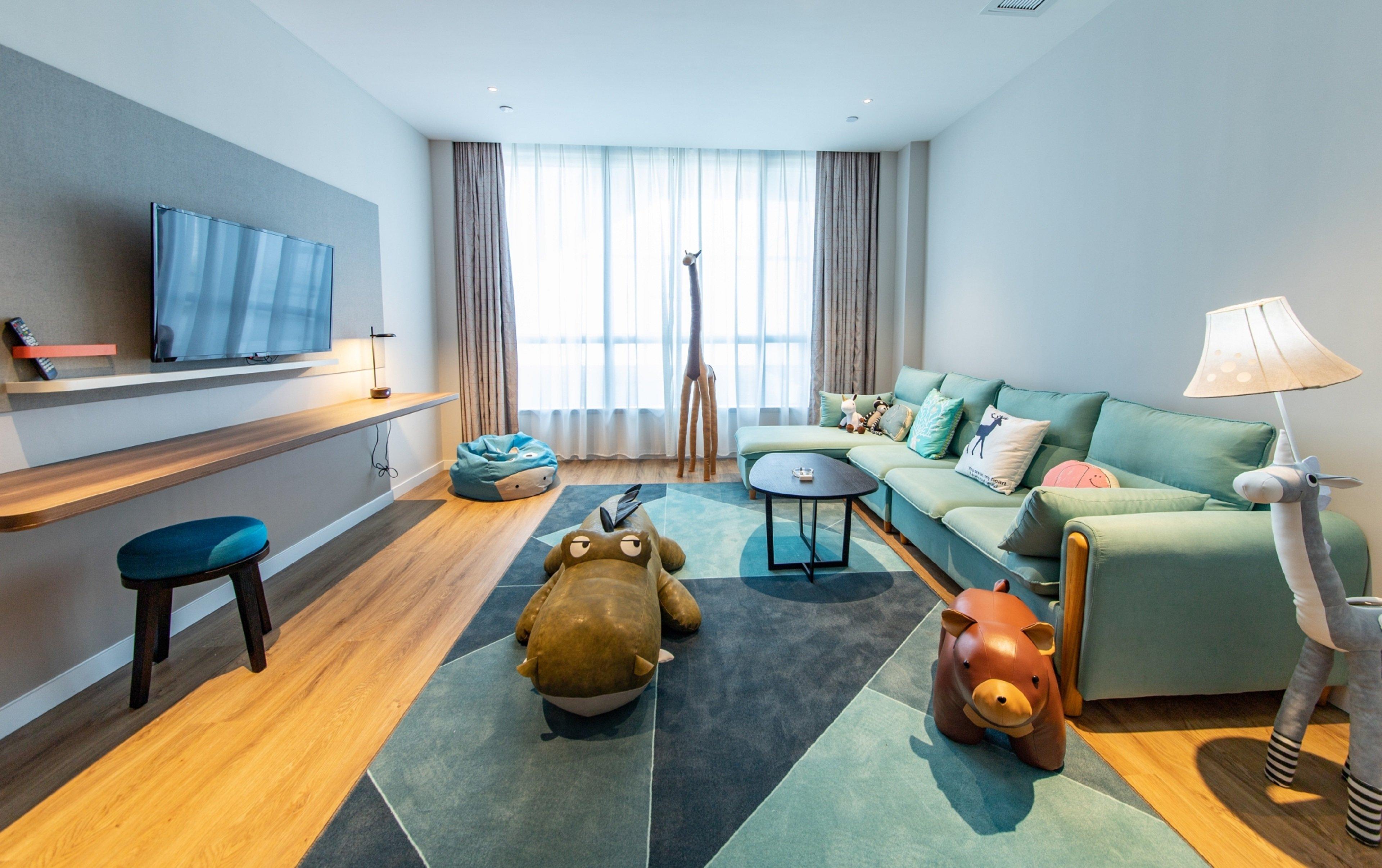 Family Room Standard