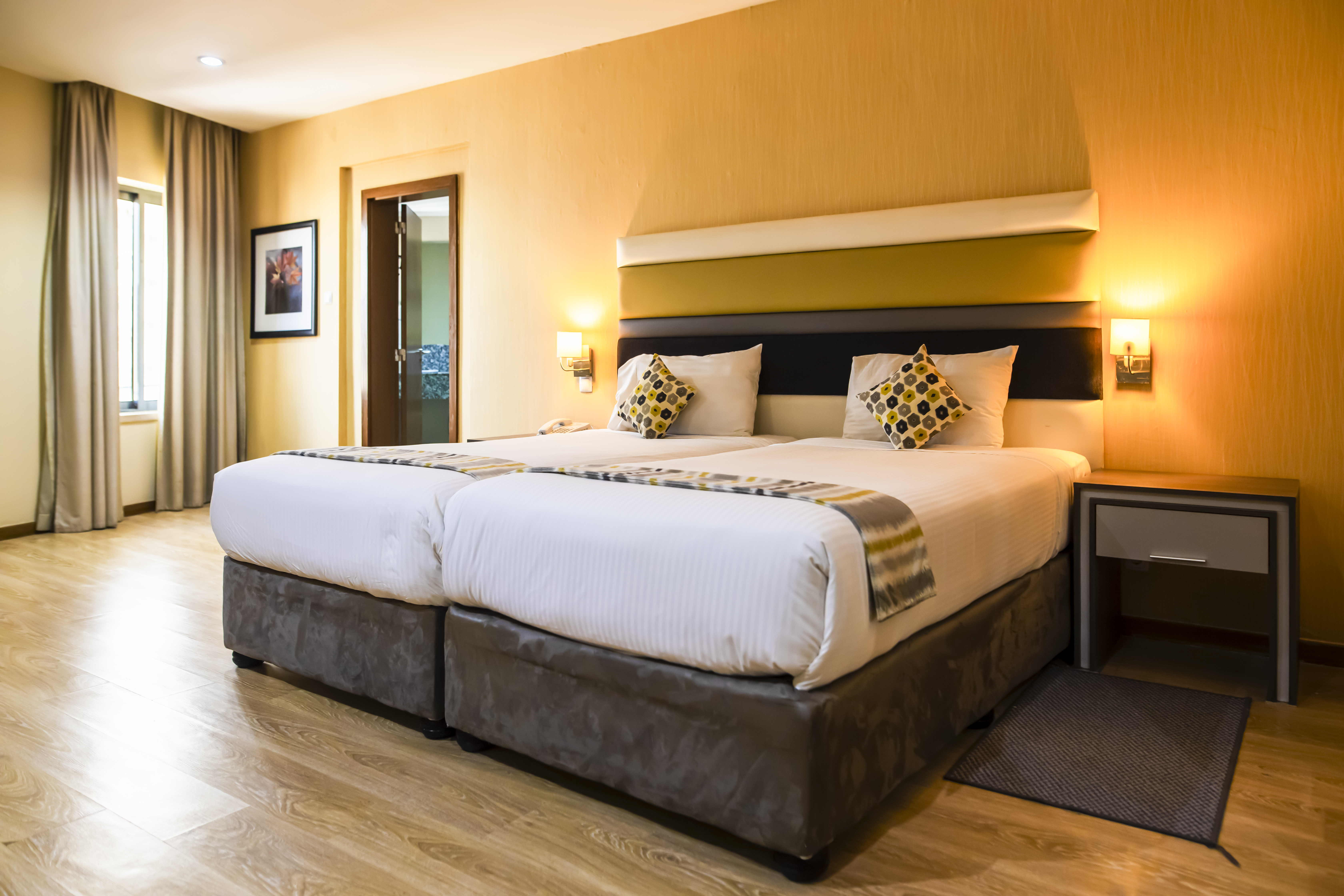 Double or Twin Deluxe