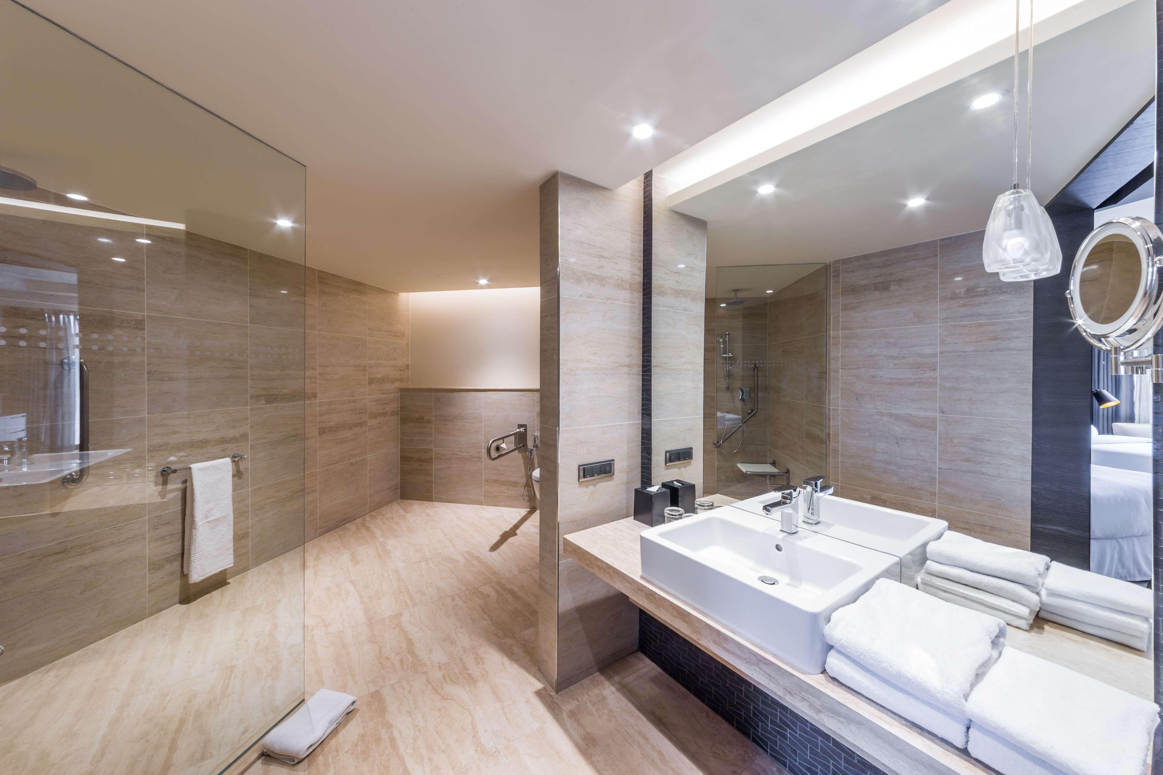 Room Superior Pool View