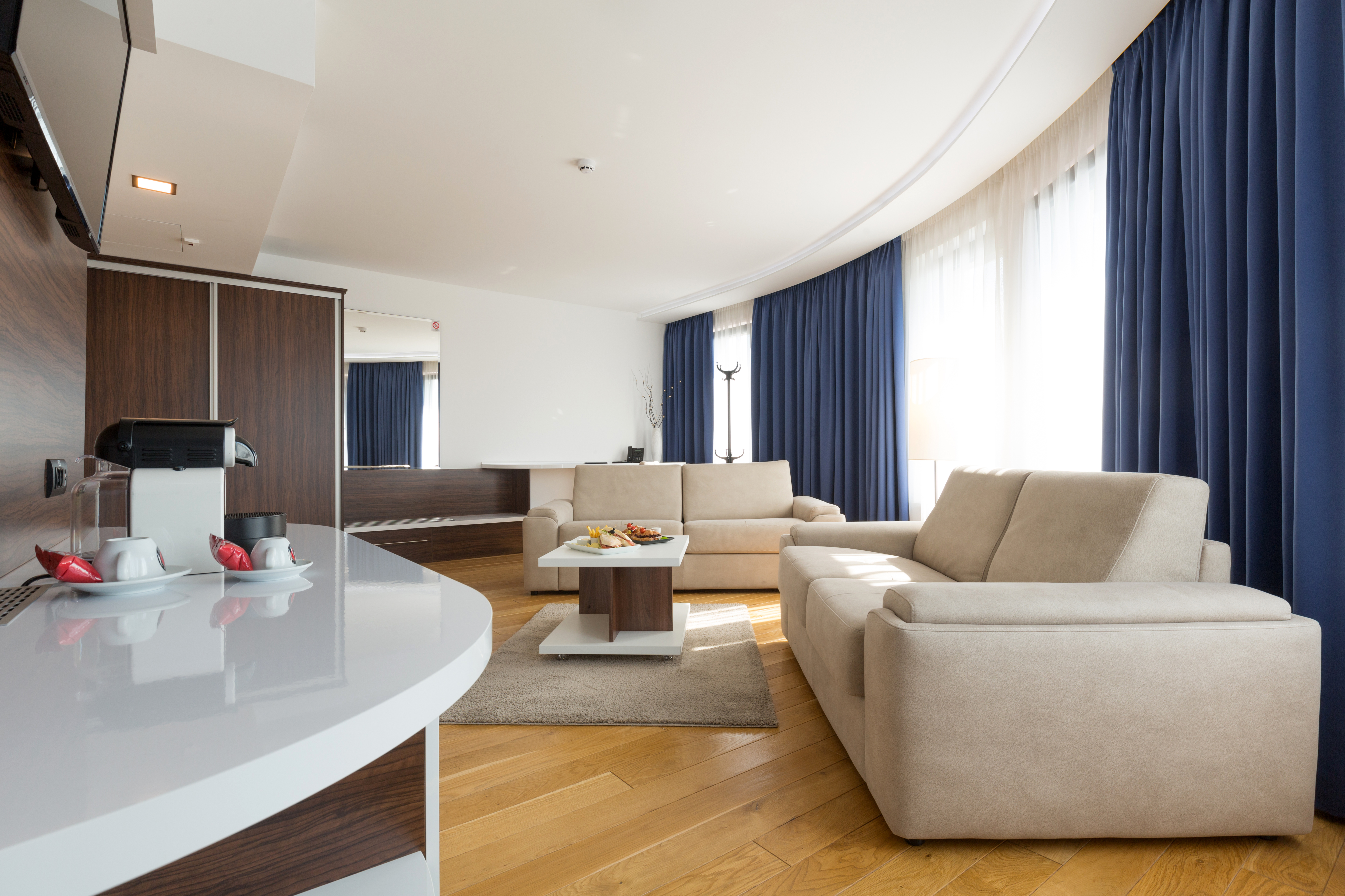 Family Room Superior