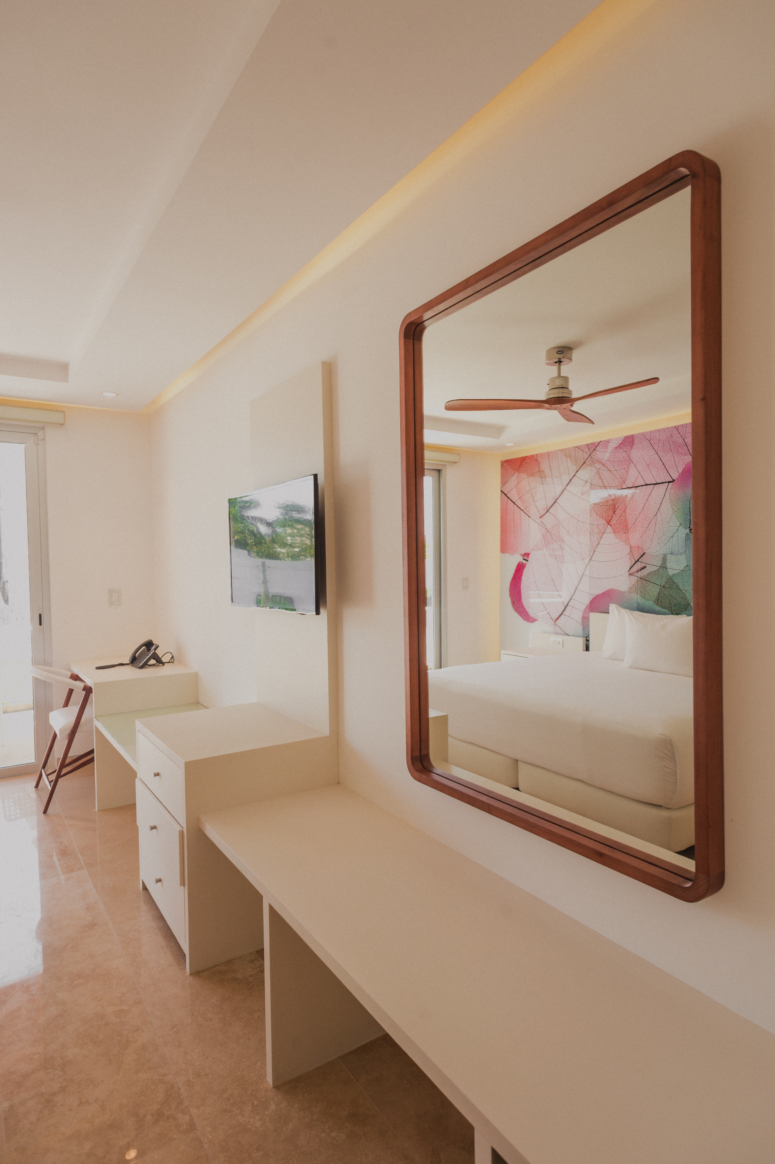 Double Deluxe King Bed