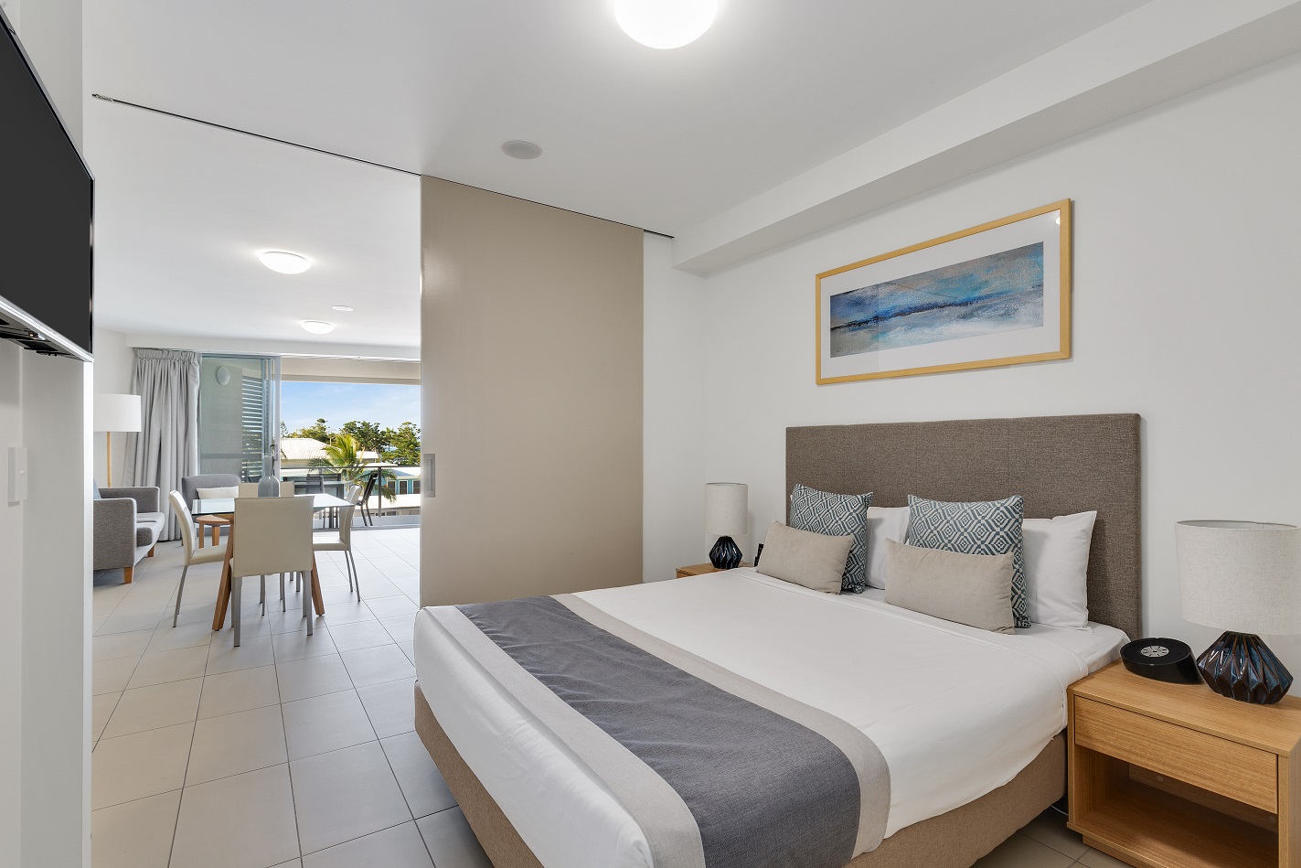 Apartment One Bedroom with Views