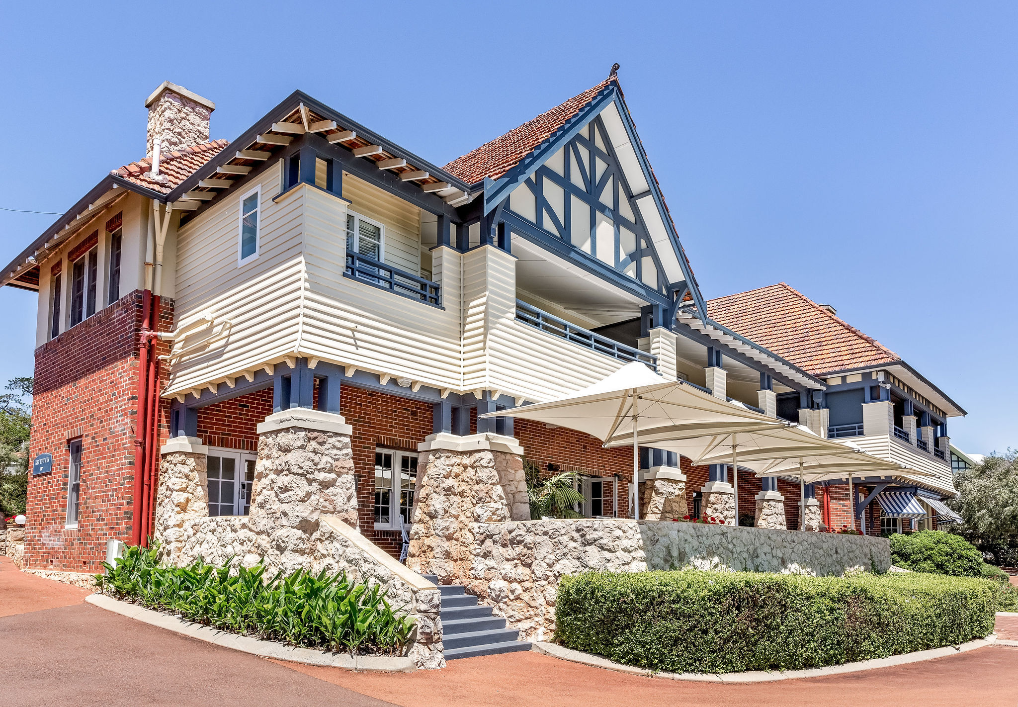 Double Classic Garden View