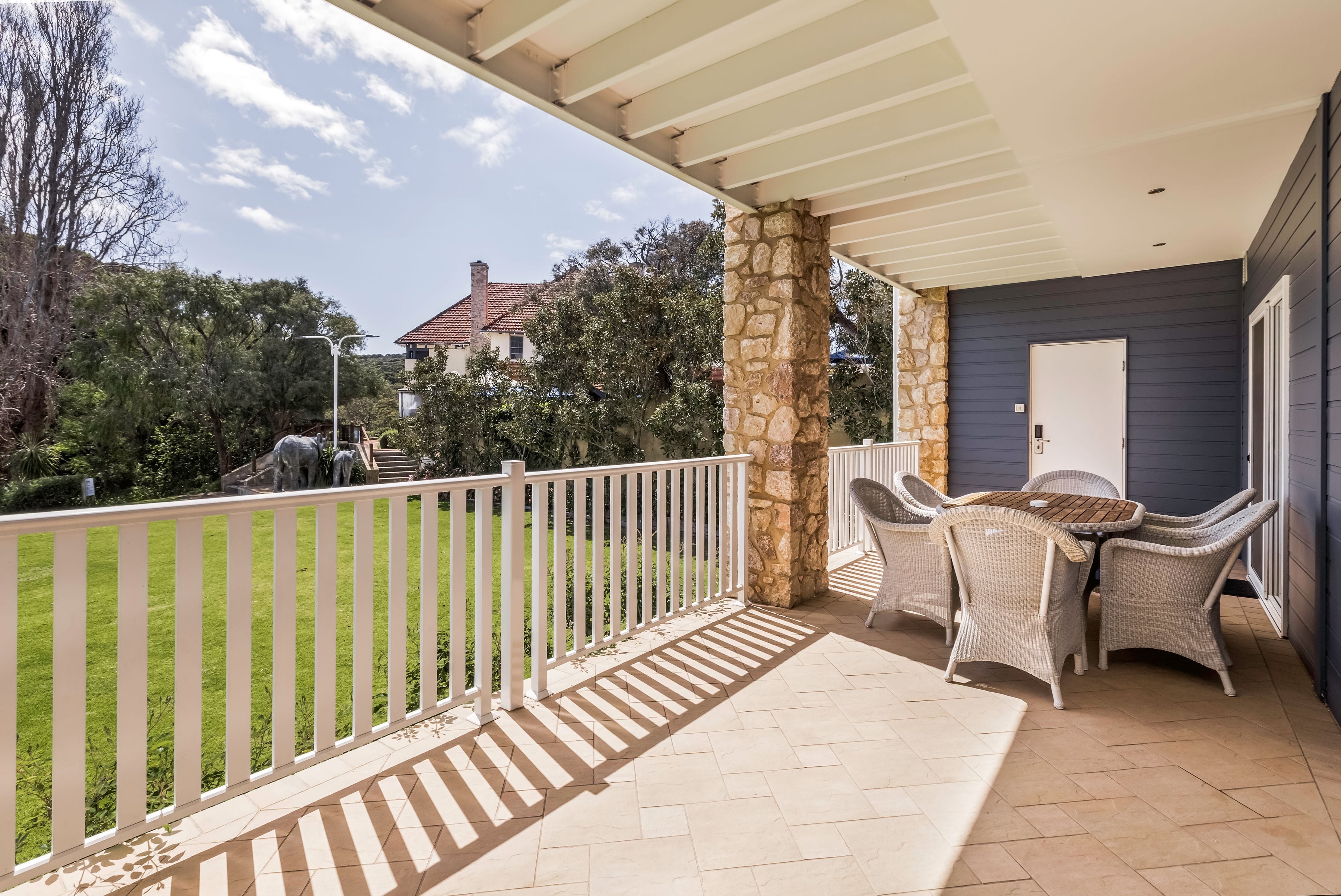 Quadruple Two Bedrooms Two Bathrooms