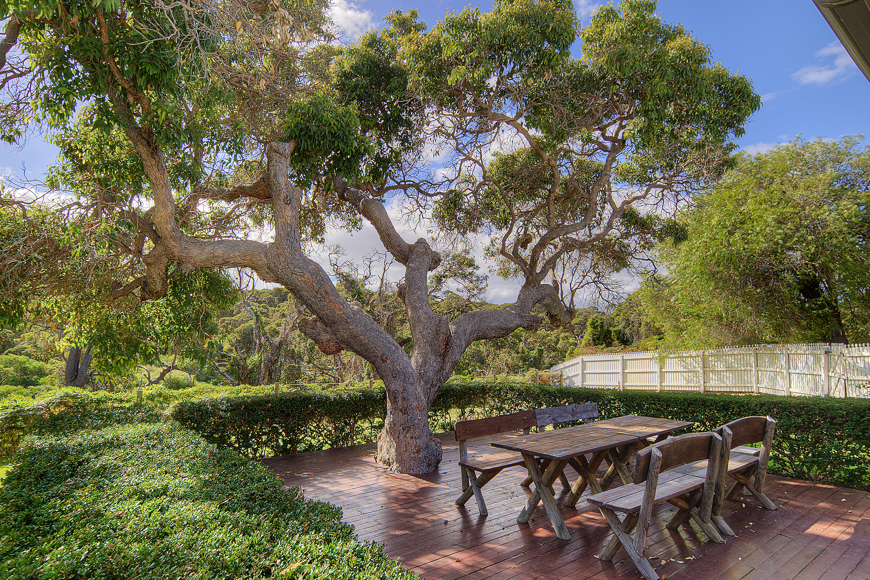 Home Deluxe with Air Conditioning