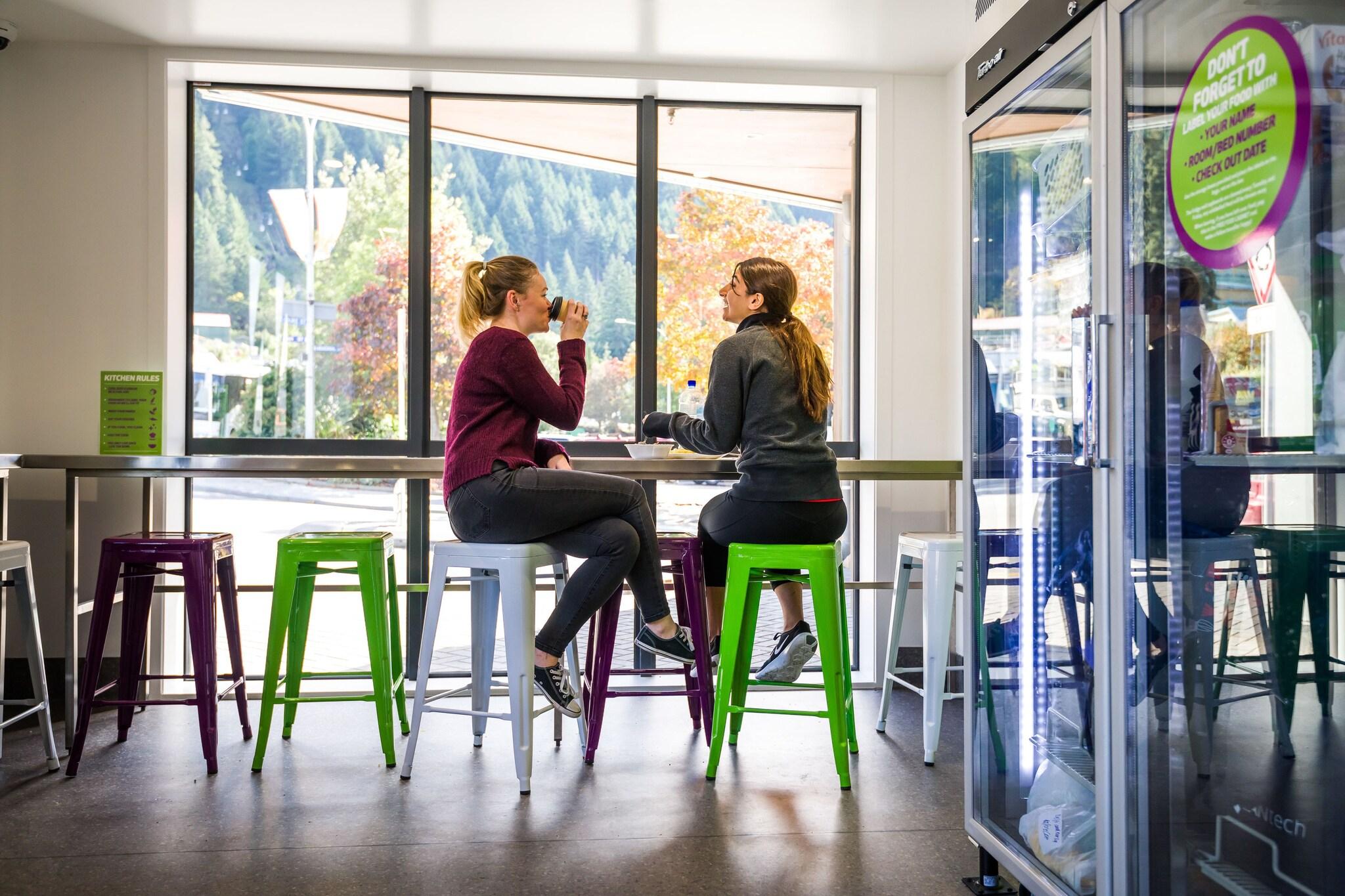 Bed in Dormitory Bunk Bed