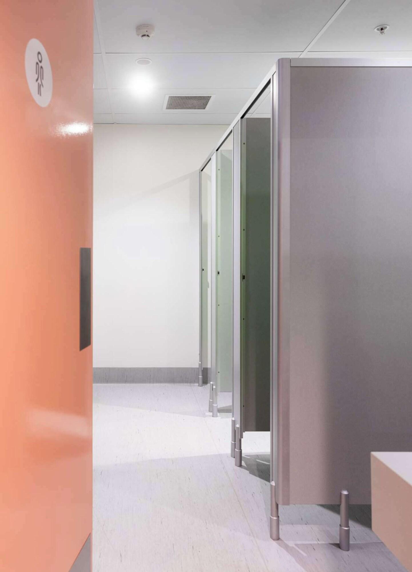 Bed in Dormitory Bunk Bed