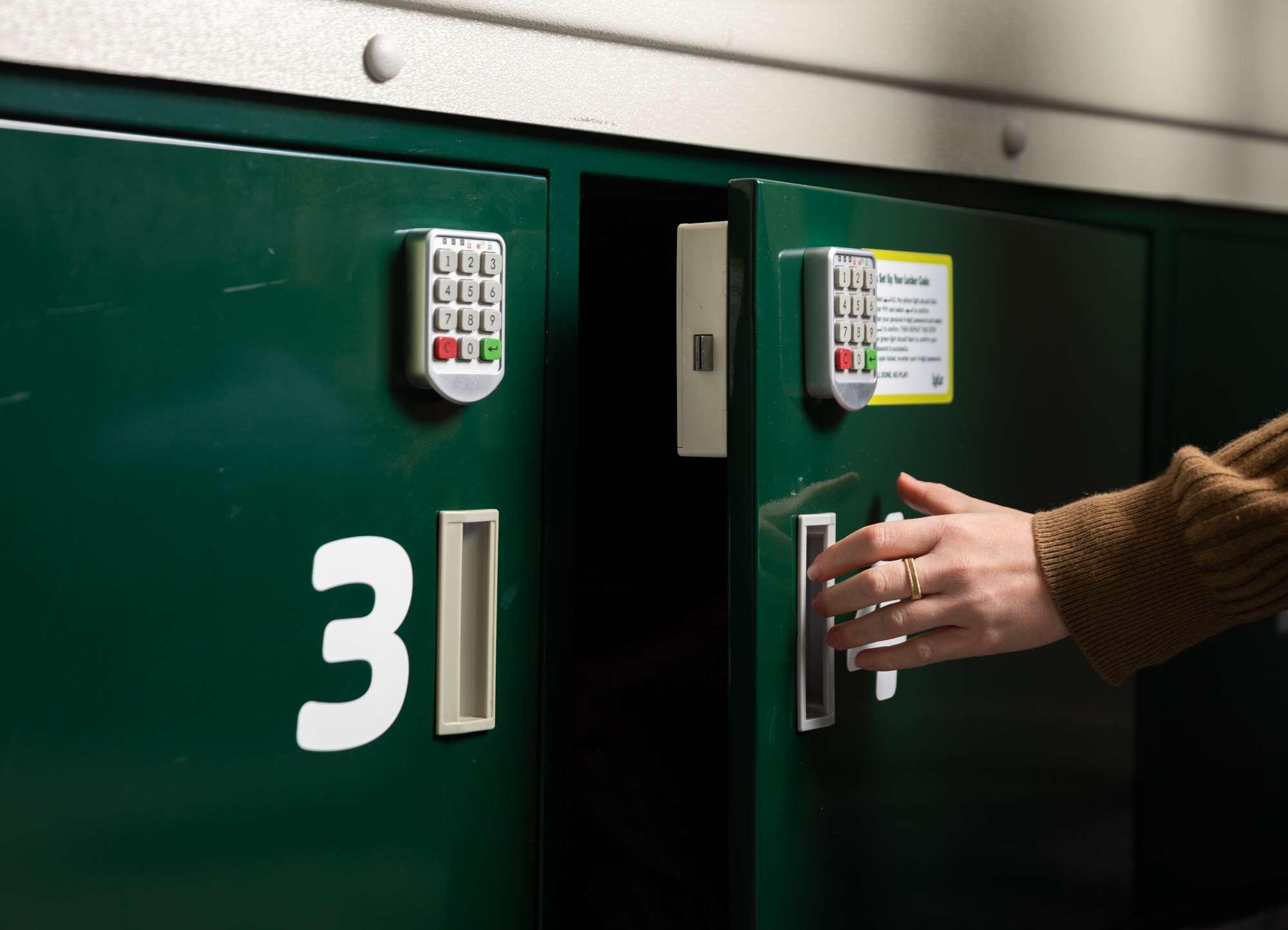 Single Capacity 8 with Shared Bathroom