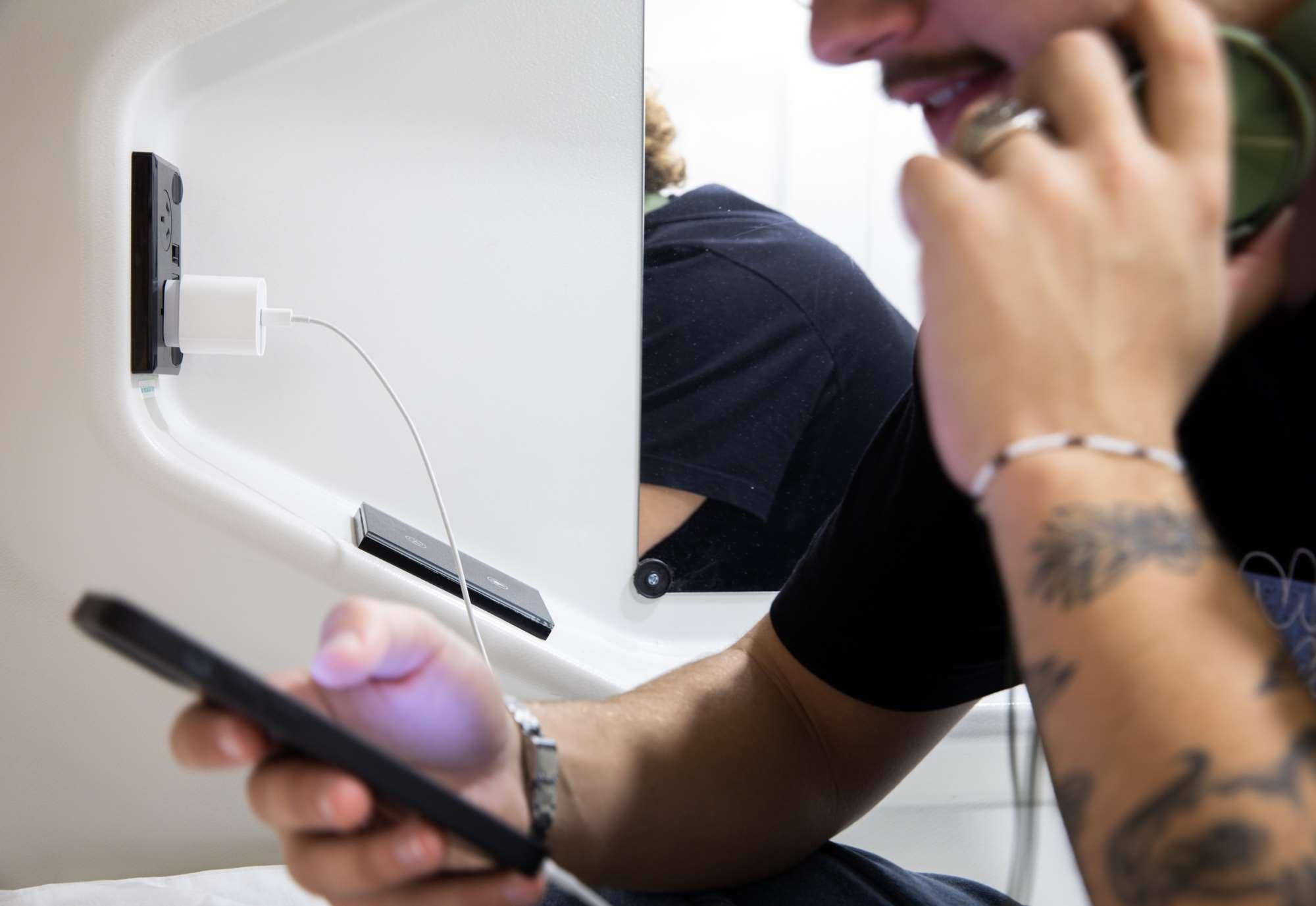 Single Capacity 8 with Shared Bathroom