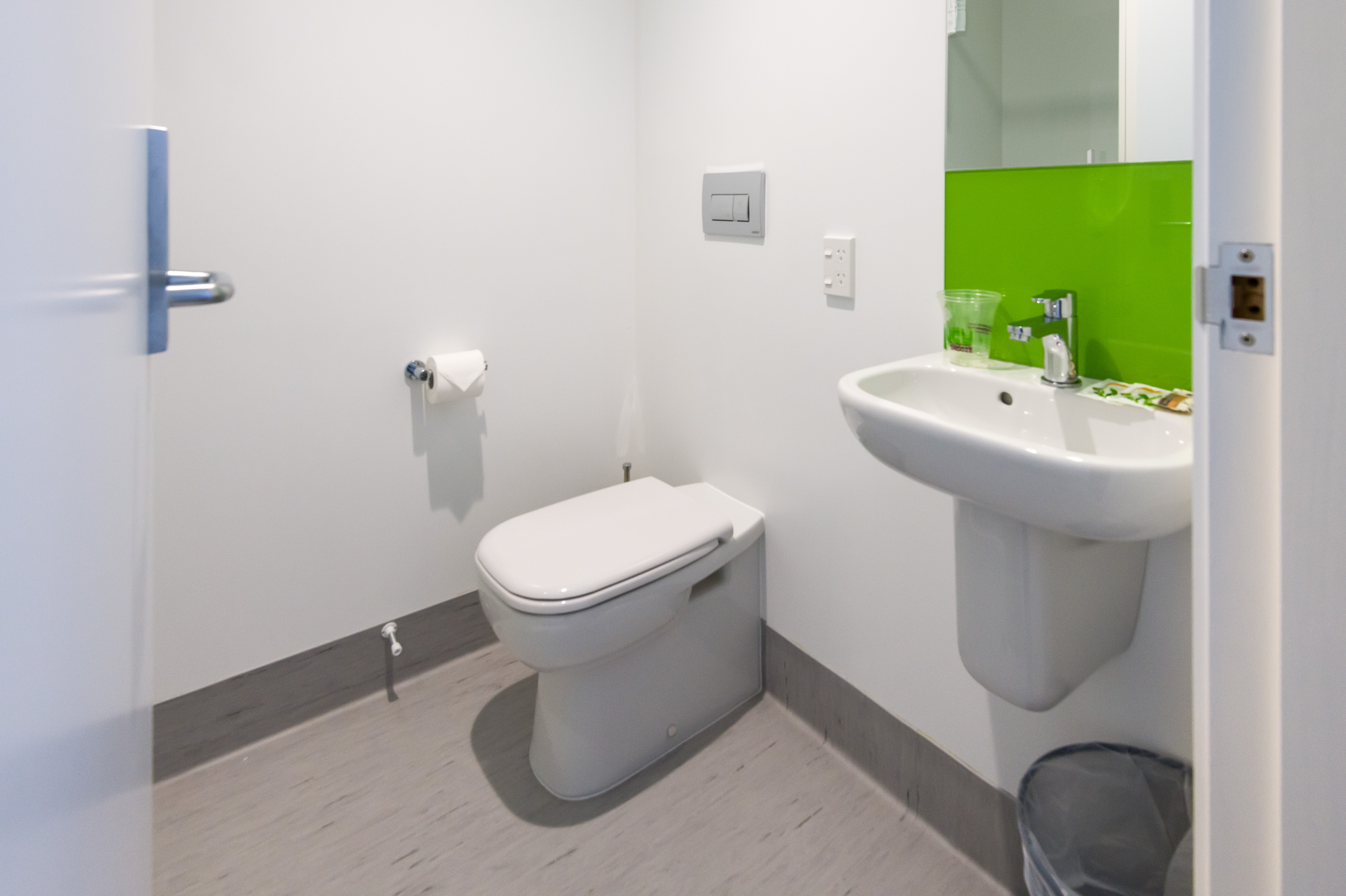 Double Queen Size Bed