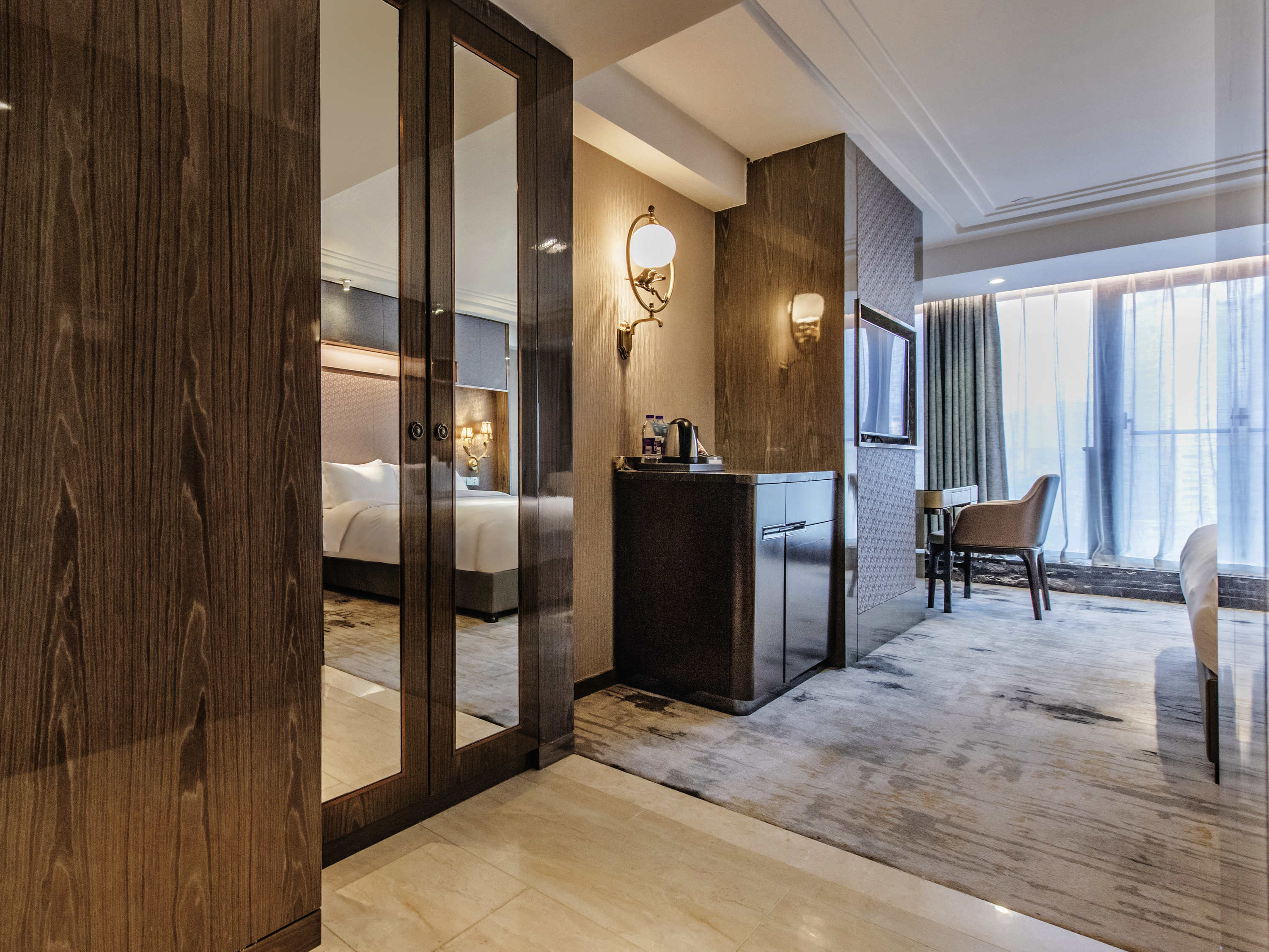 Twin Superior City View