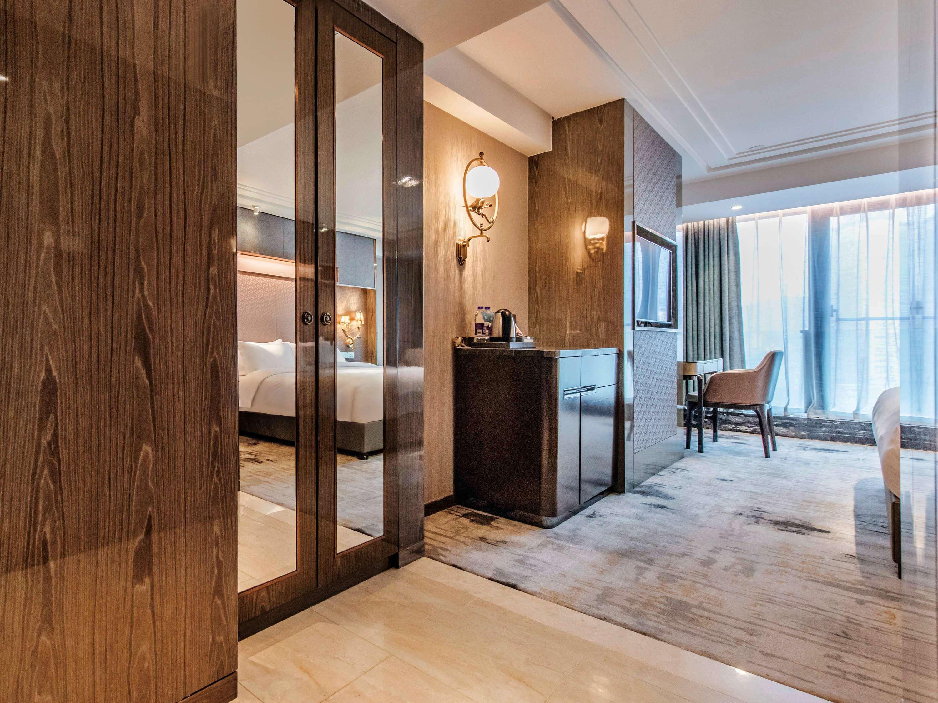 Double King Size Bed