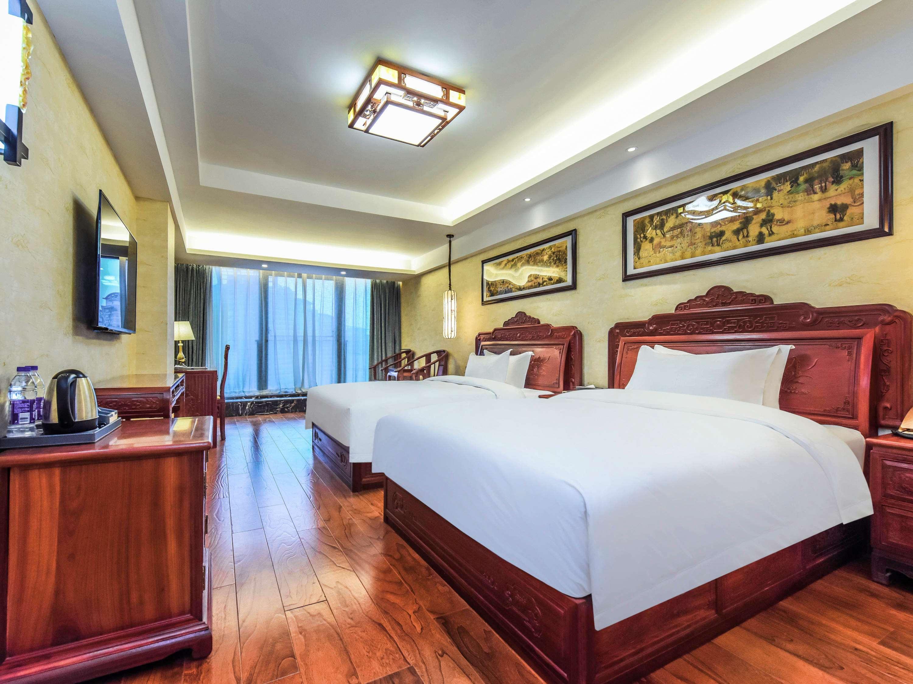 Double King Size Bed