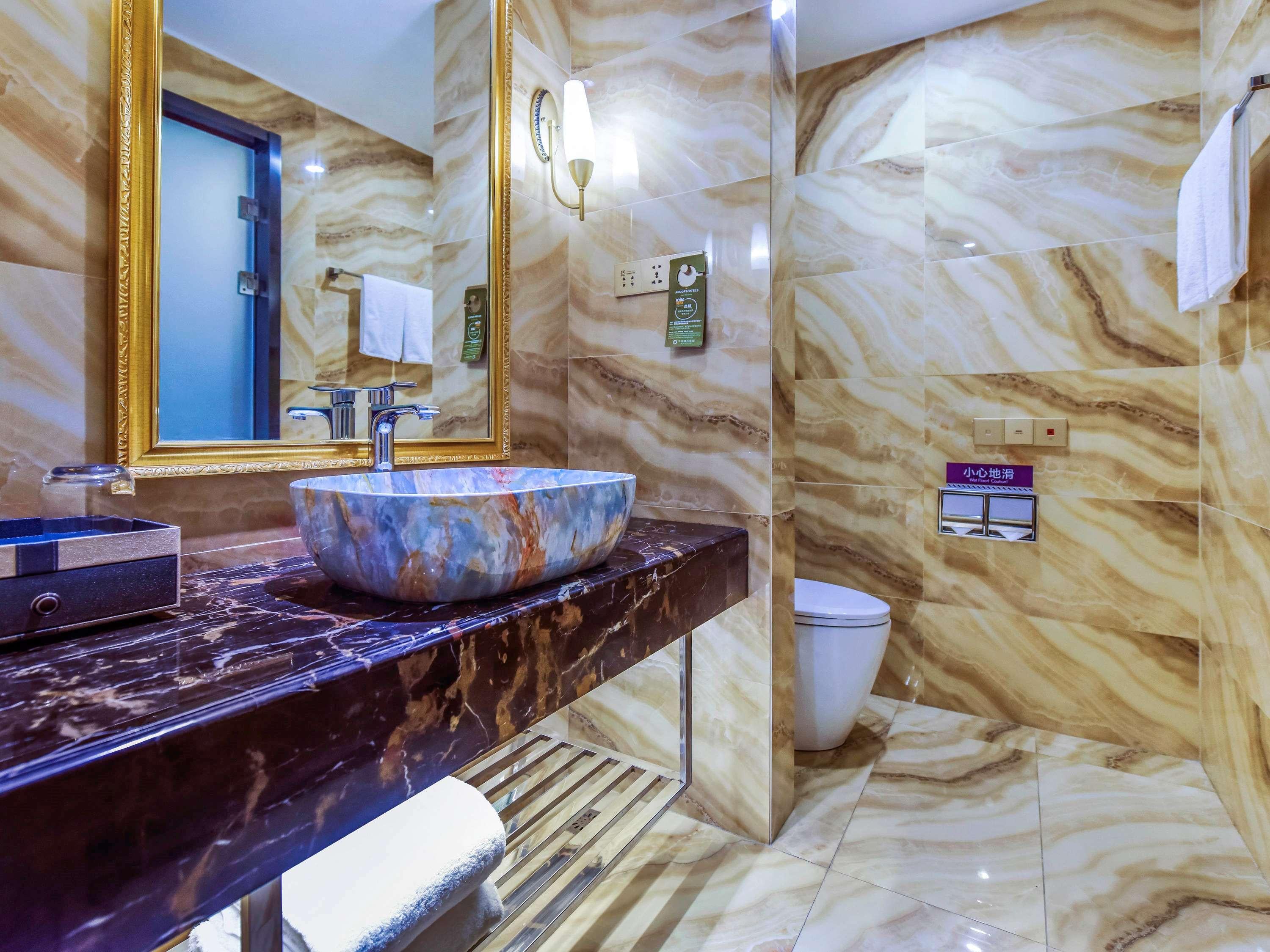 Twin Superior City View