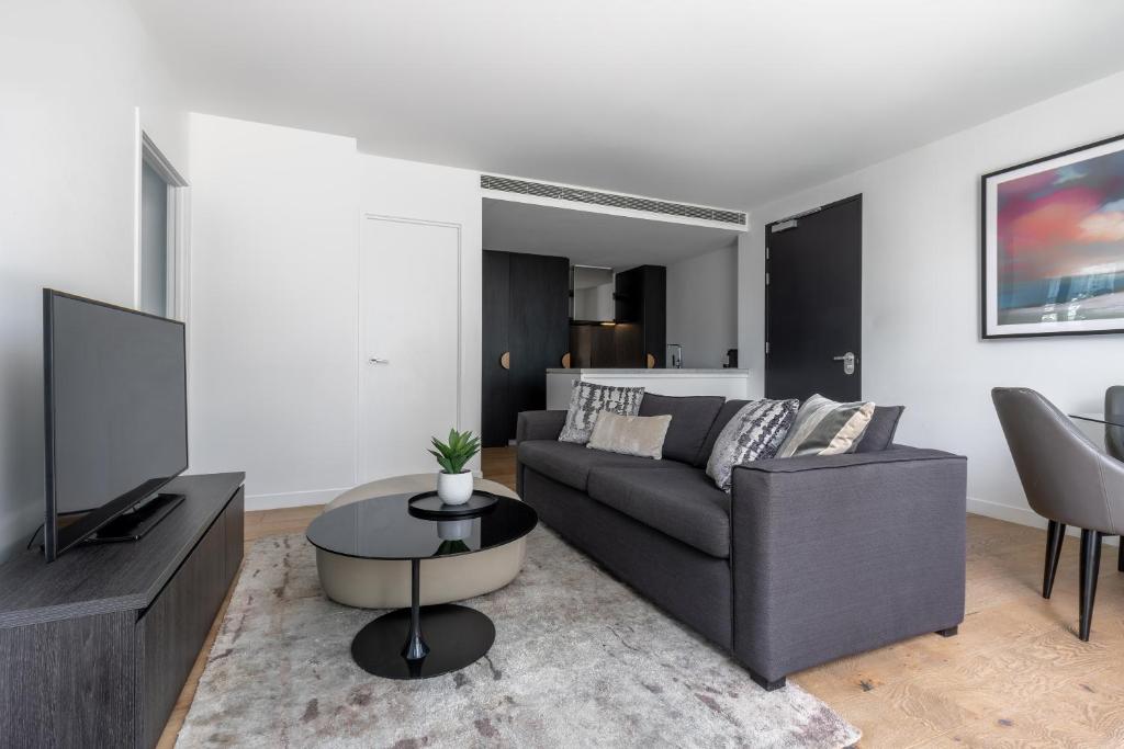 Apartment Two Bedrooms One Bathroom