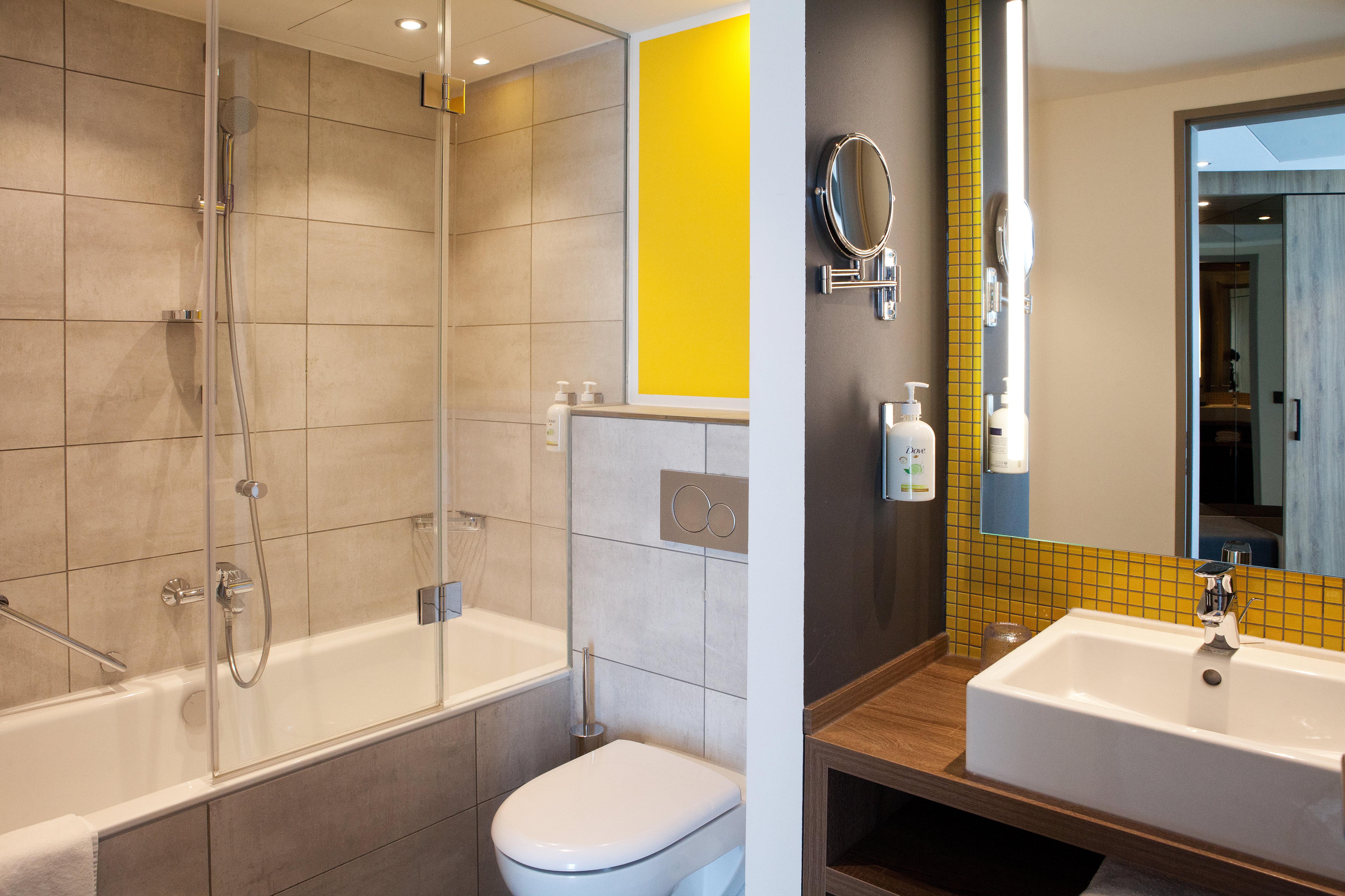 Suite Queen Size Bed