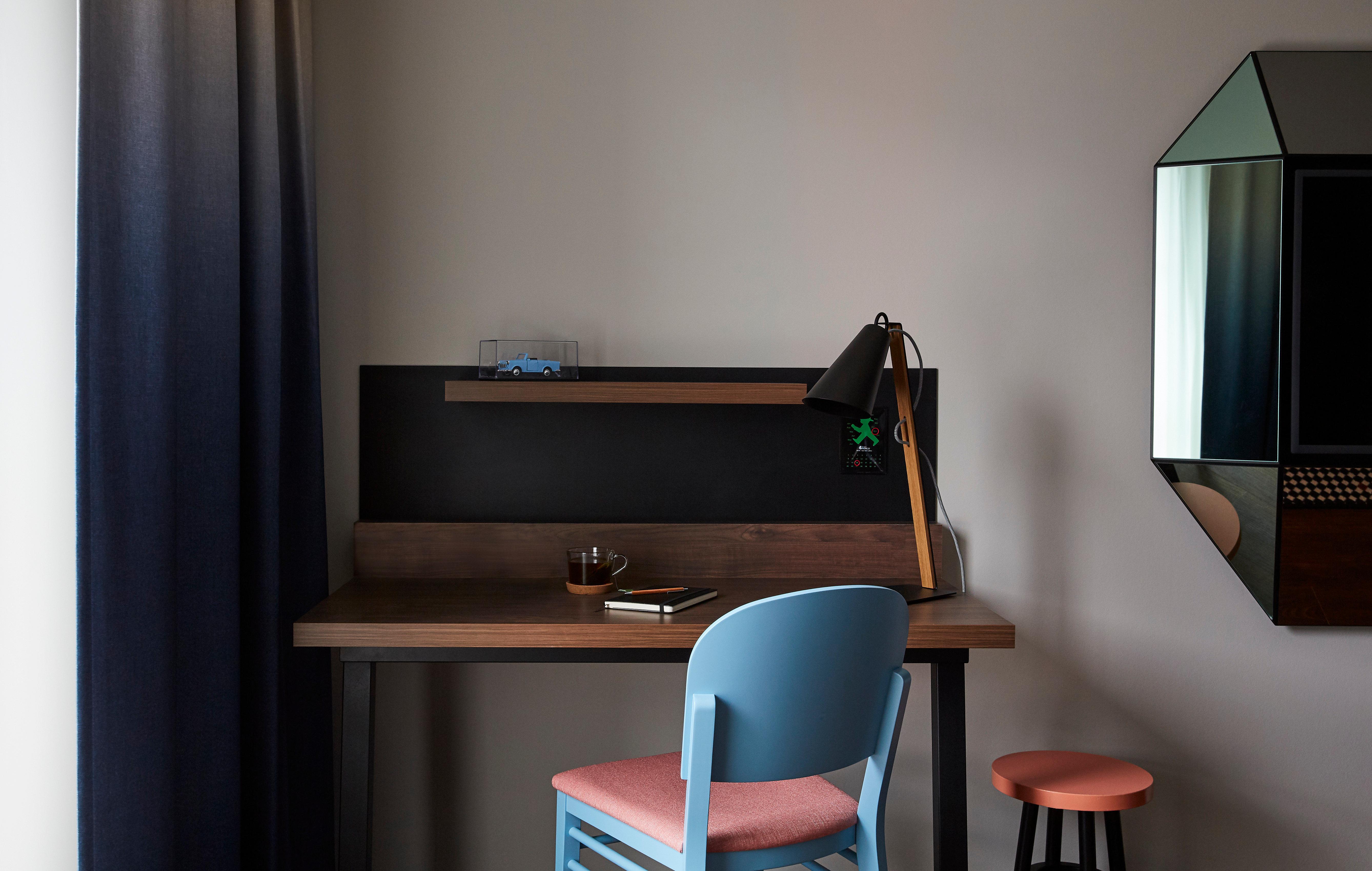 Double Queen Size Bed