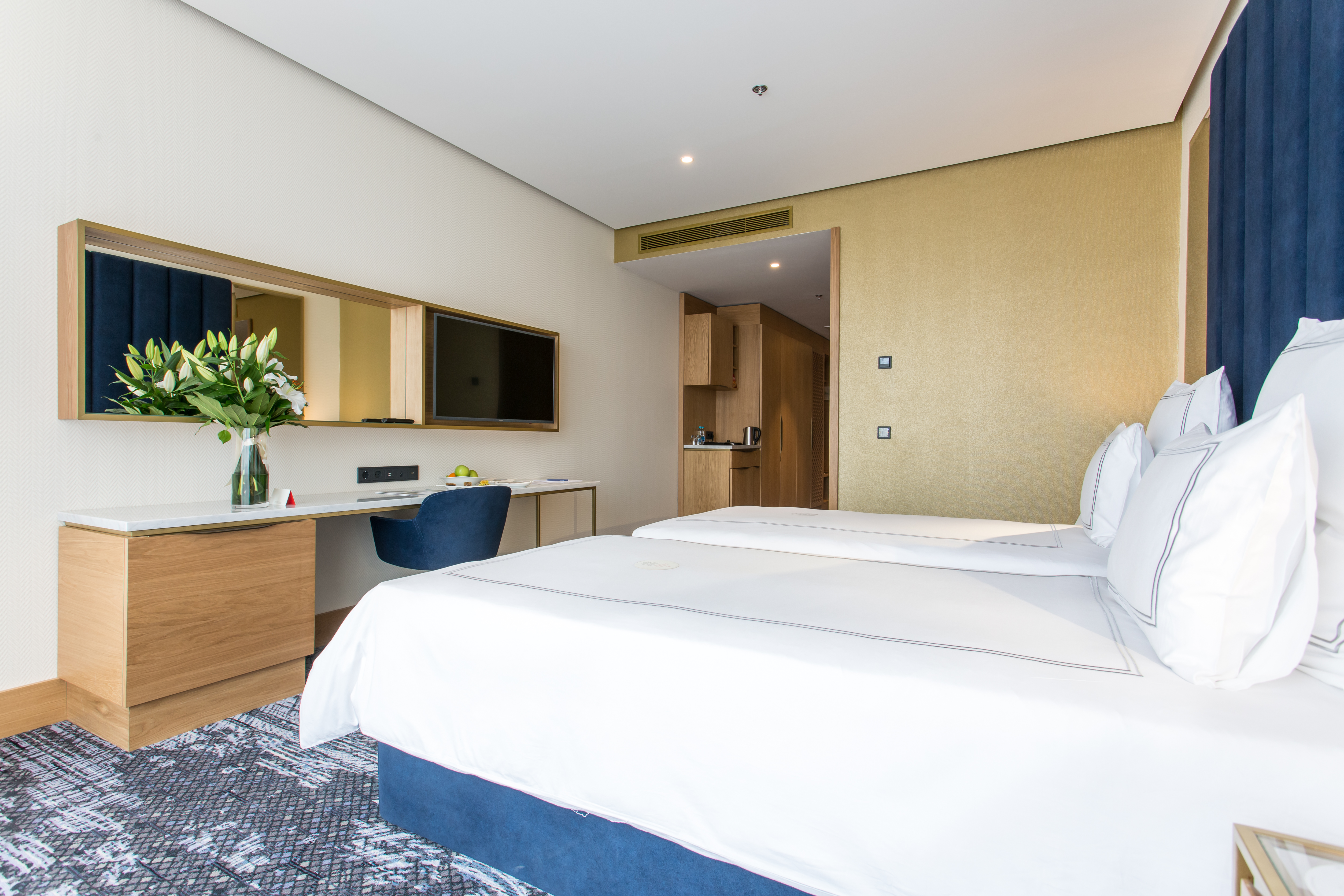 Double or Twin Deluxe