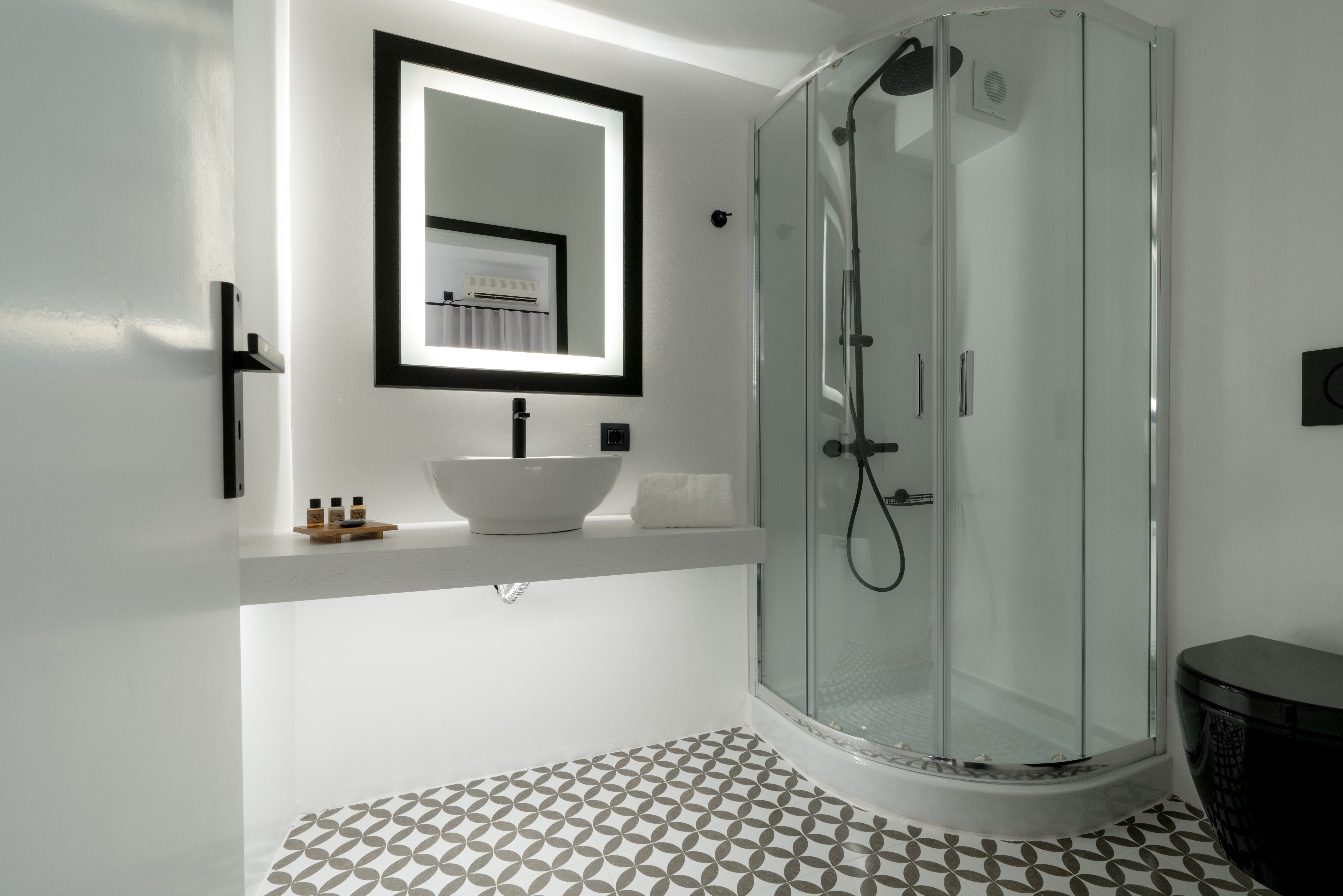 Family Room Two Bedrooms One Bathroom