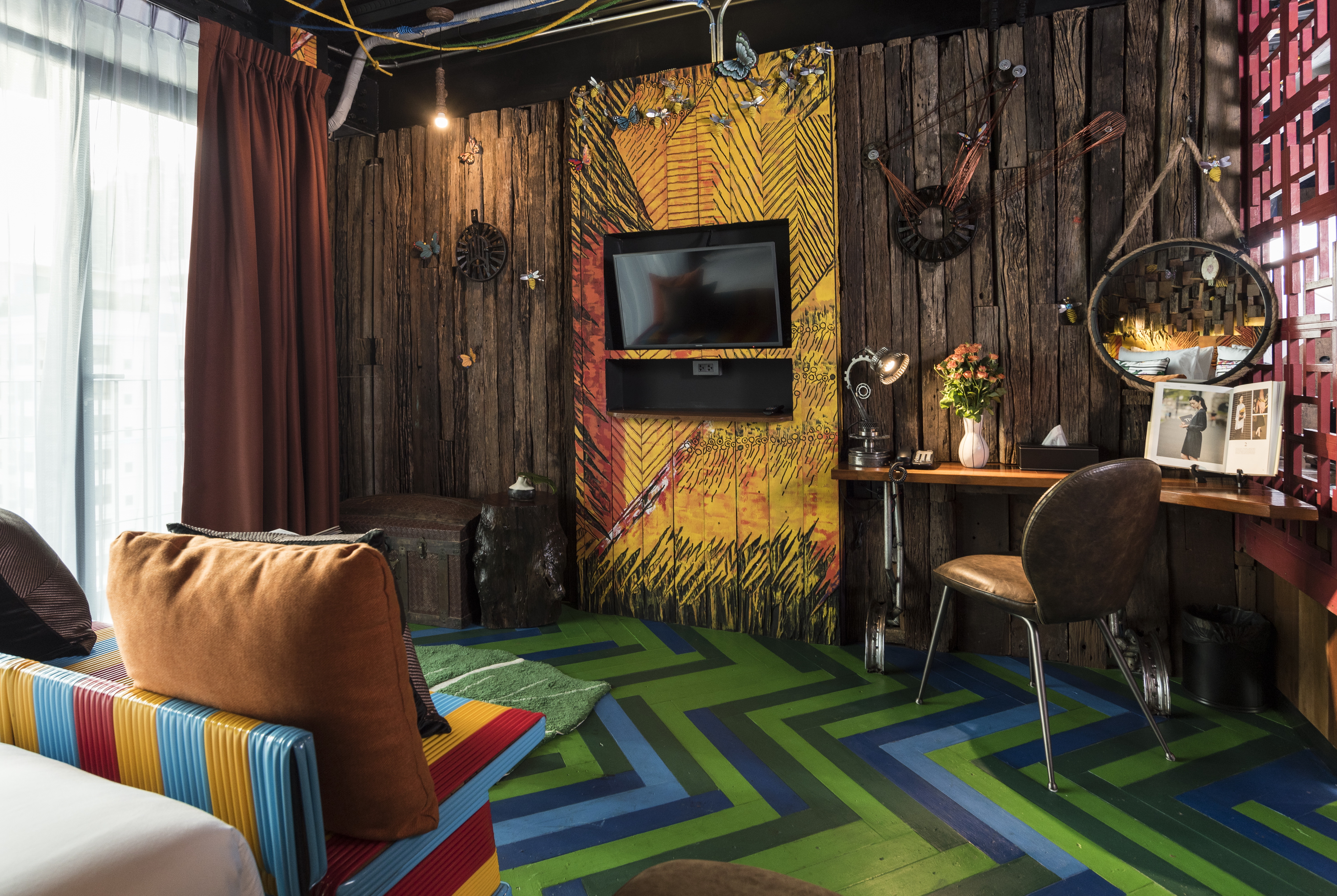 Double King Size Bed