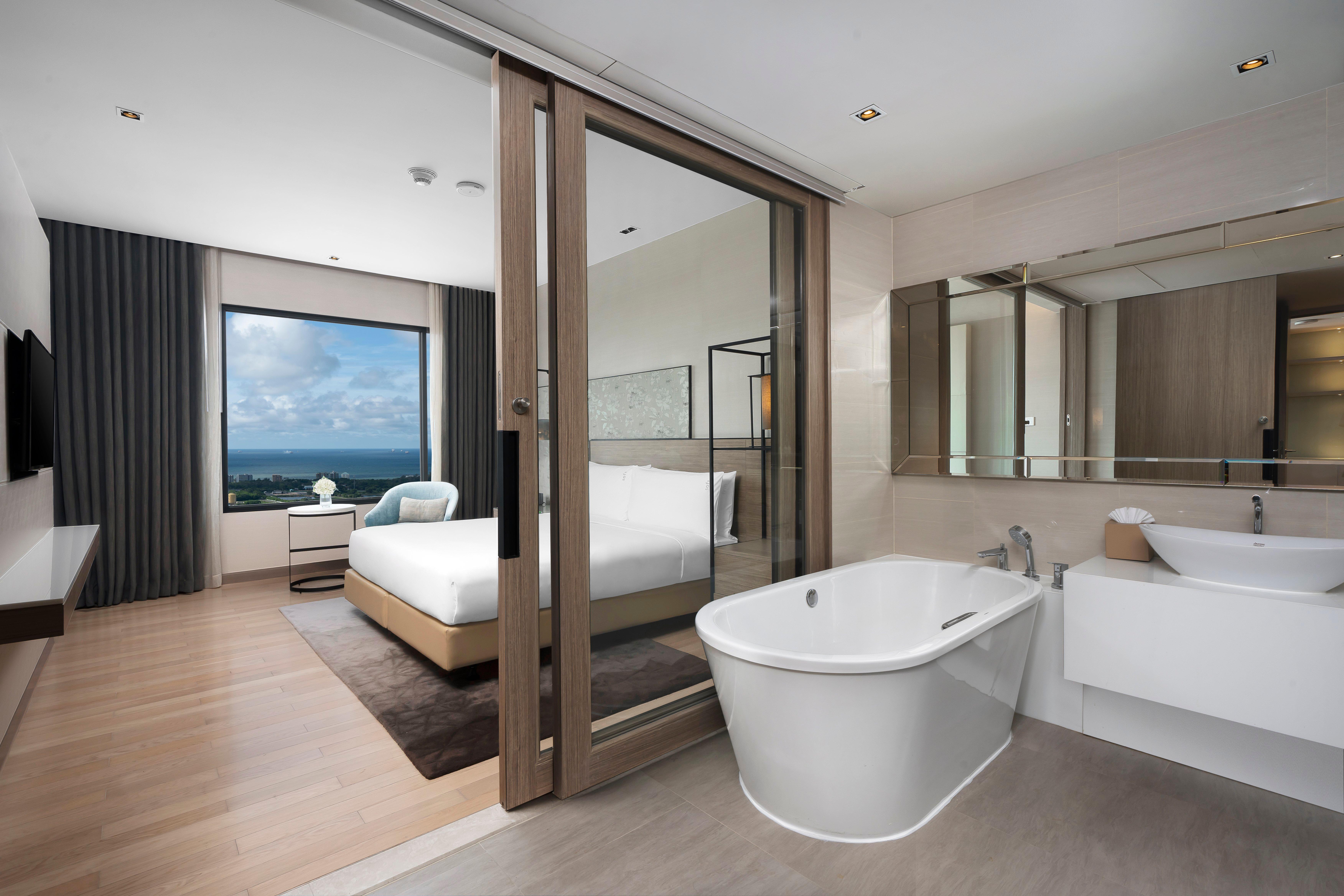 Suite King Bed Two Bedrooms