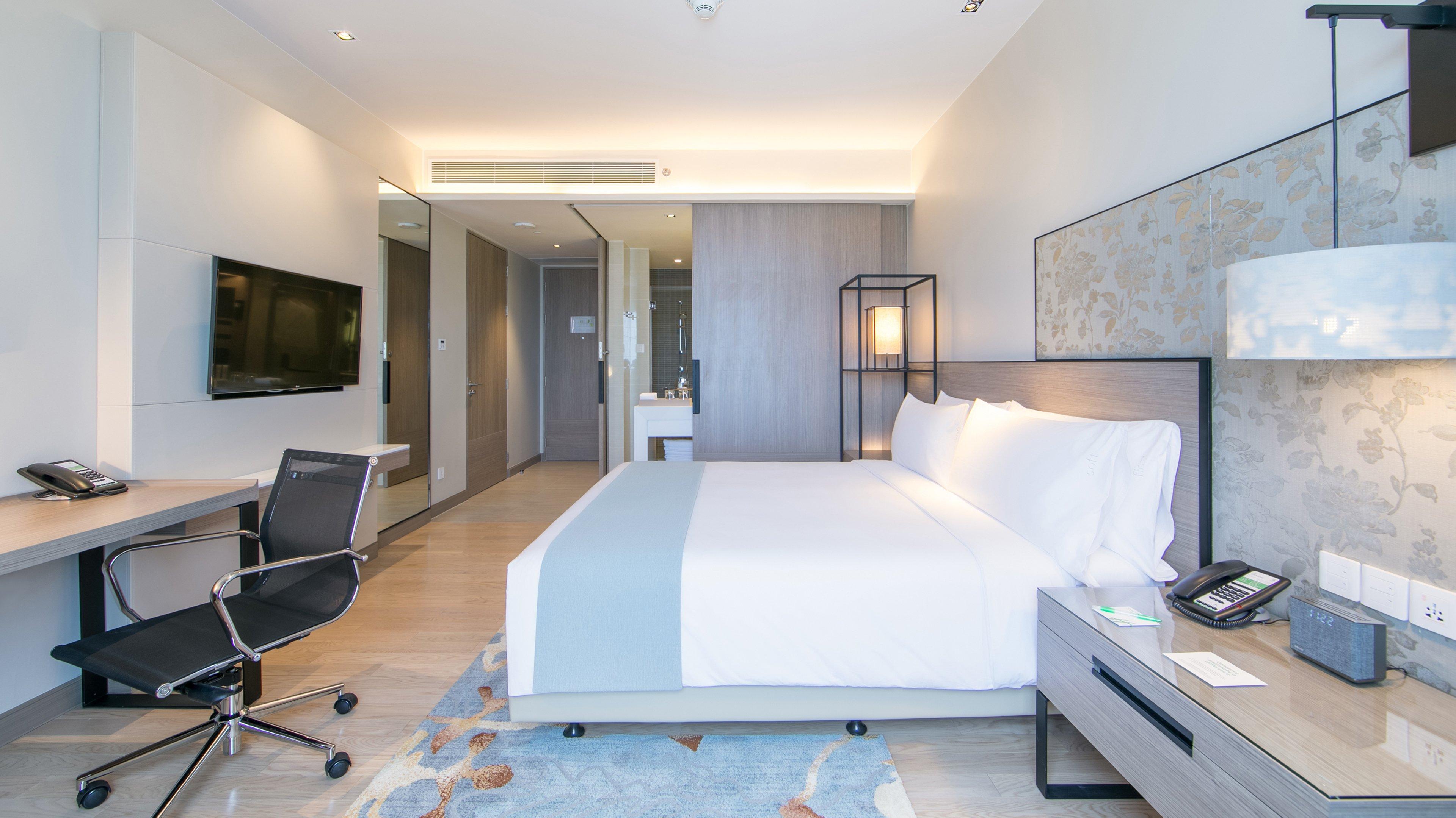 Double Sea View King Bed