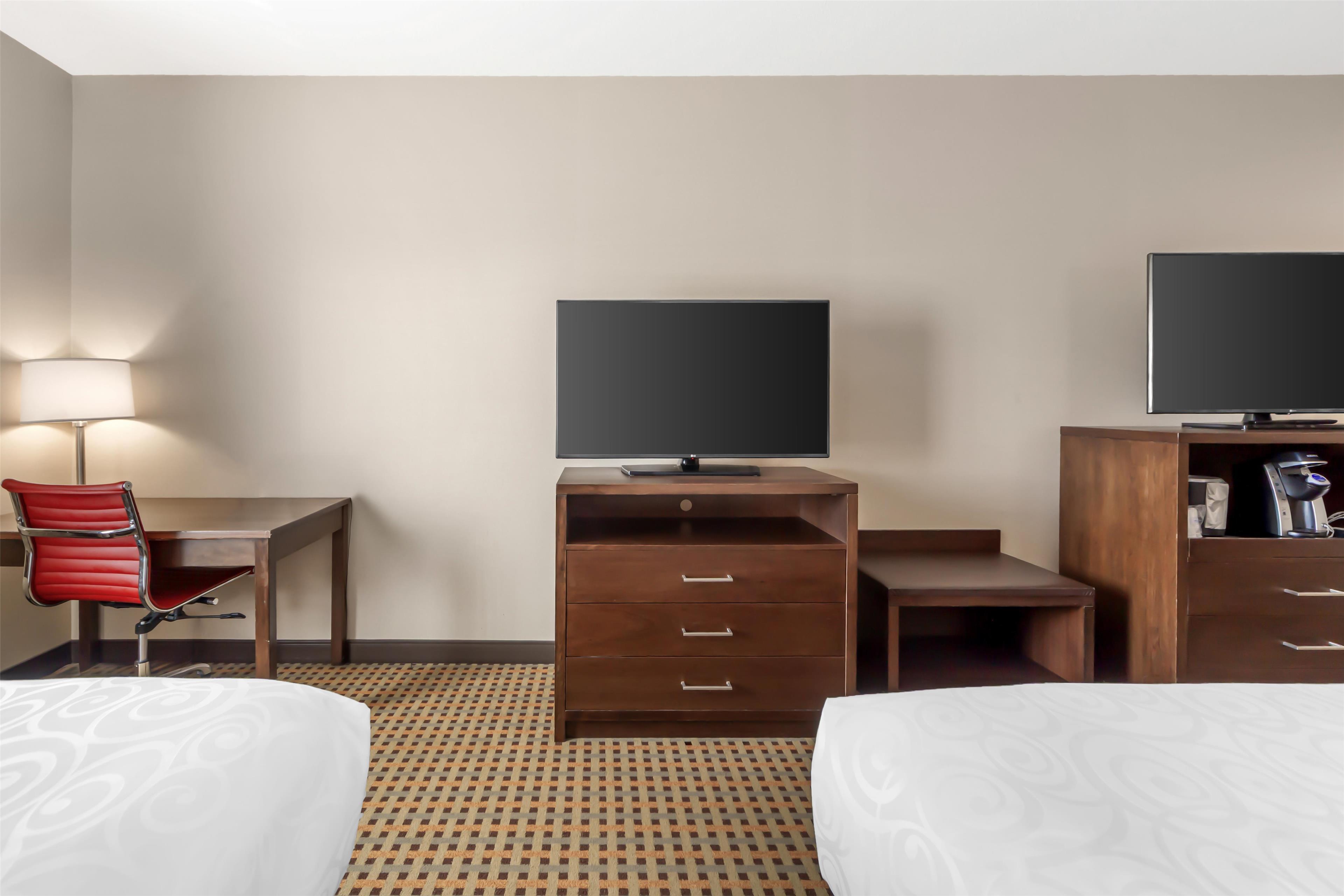 Suite Two Queen Beds