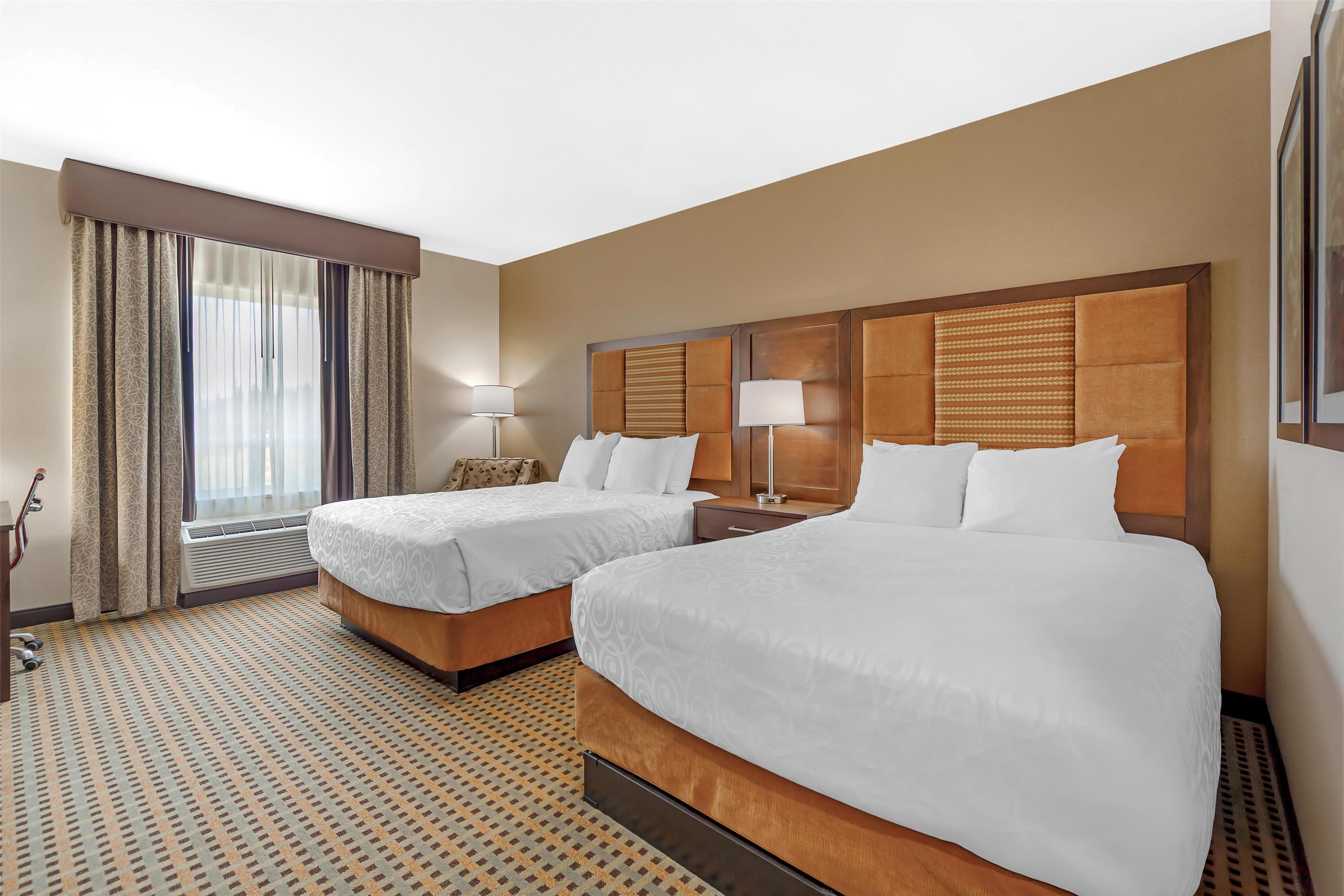 Quadruple Two Queen Beds Non Smoking