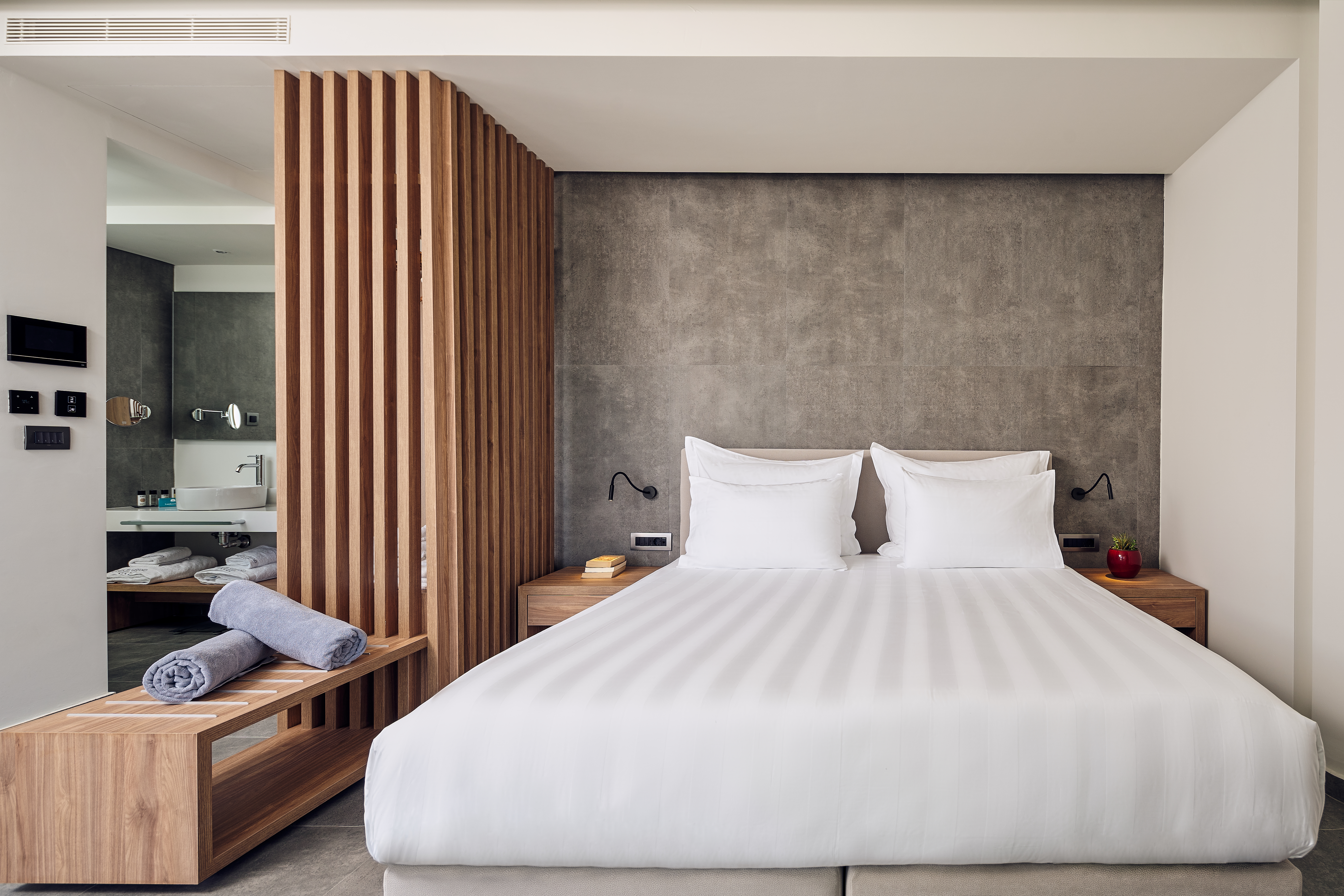 Double or Twin Deluxe with Private Pool