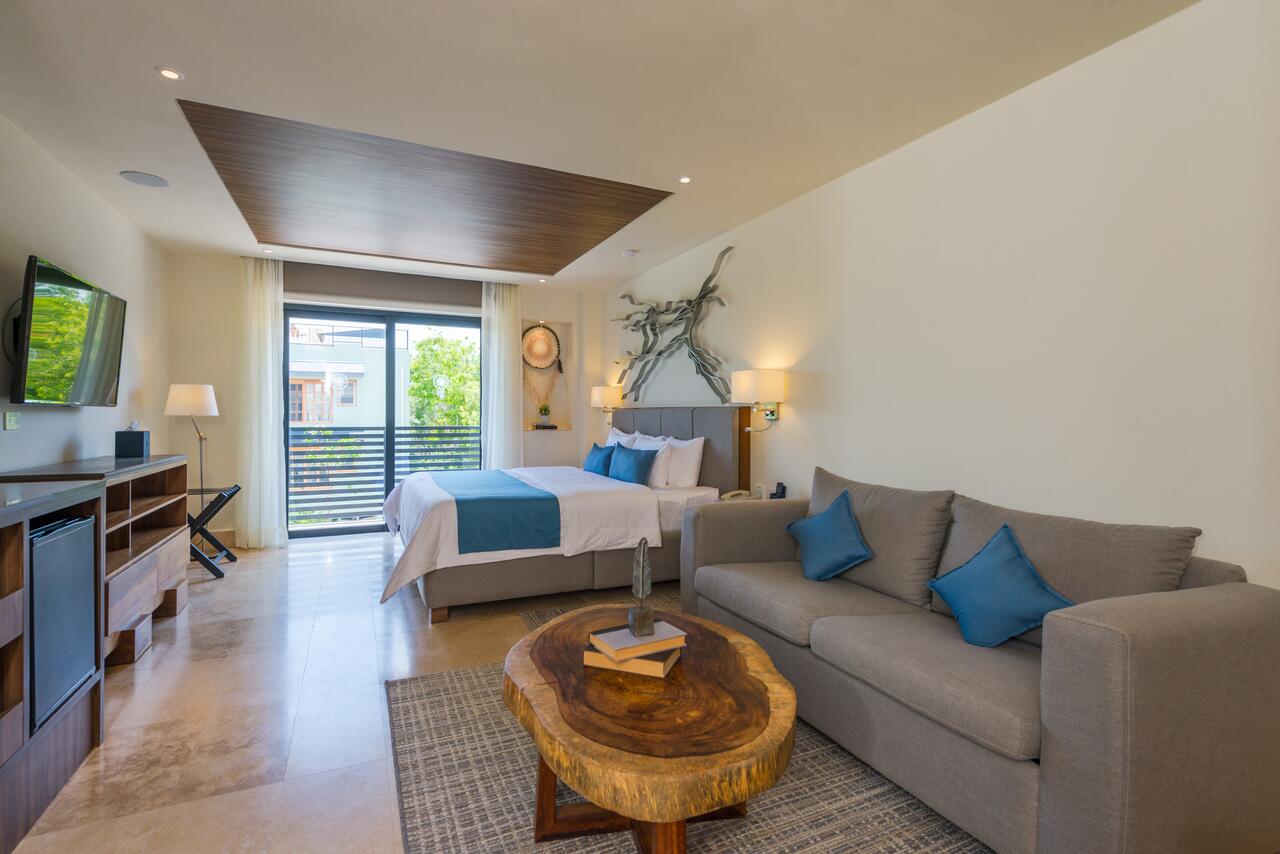 Junior Suite King Size Bed