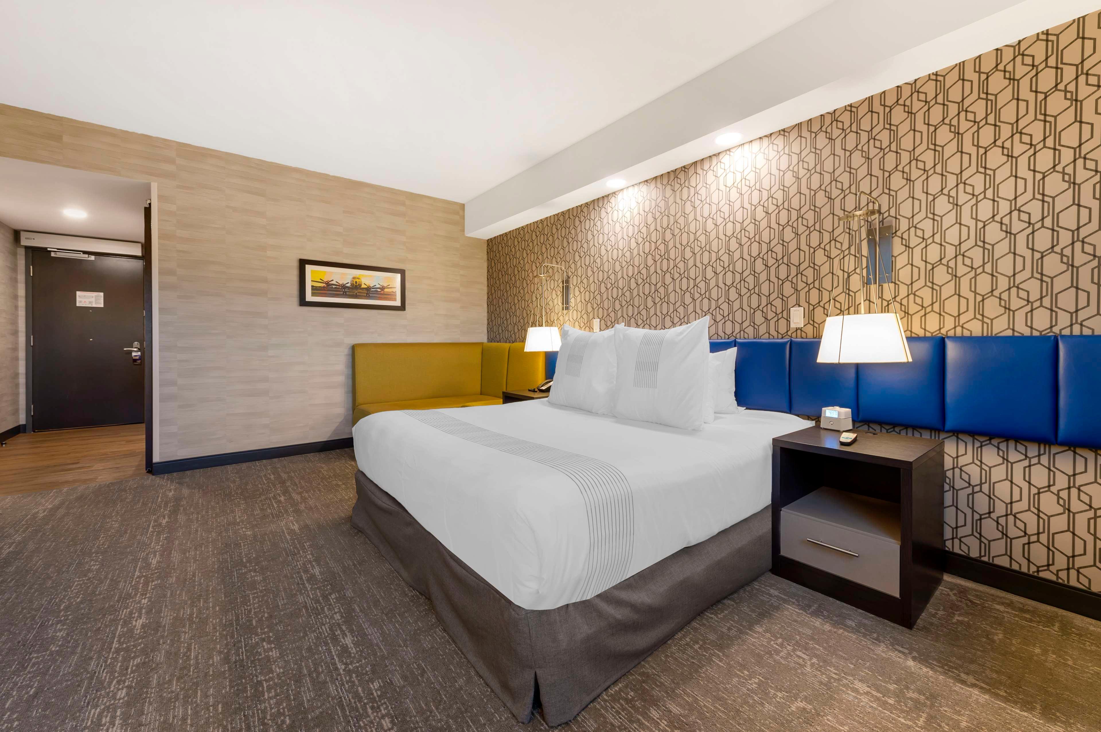 Double King Size Bed