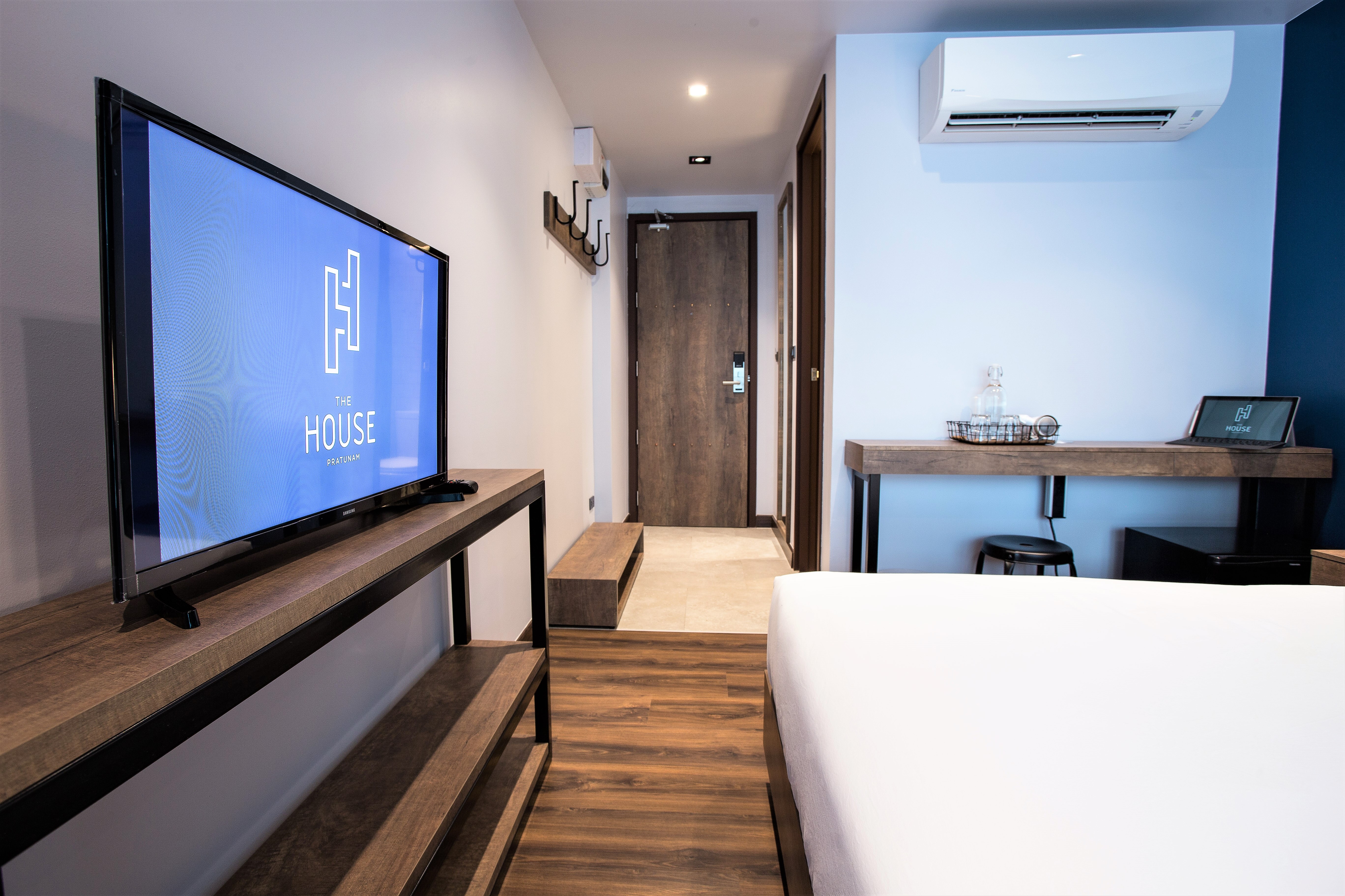 Double Superior with Balcony