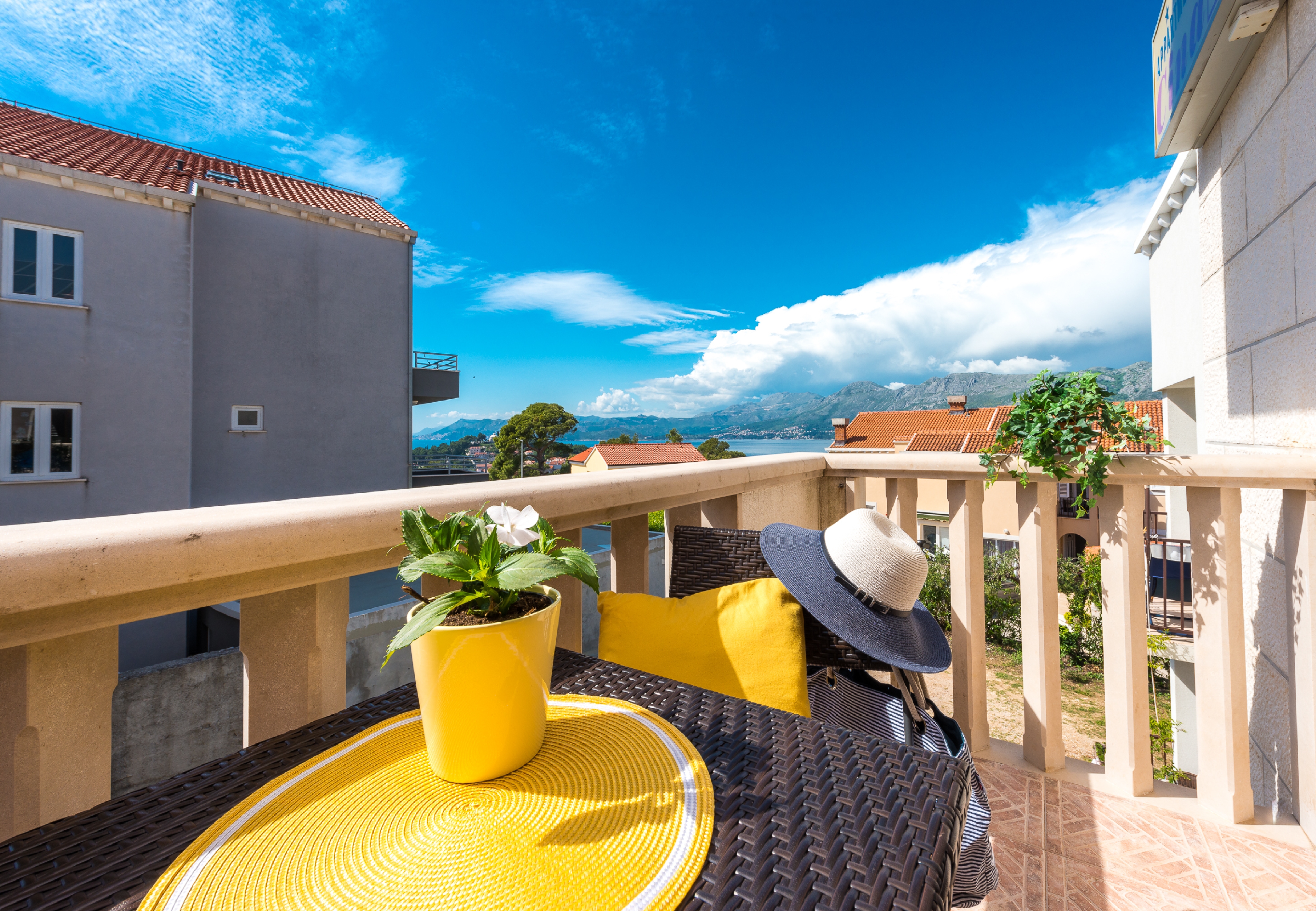 Apartment Sea View with Balcony