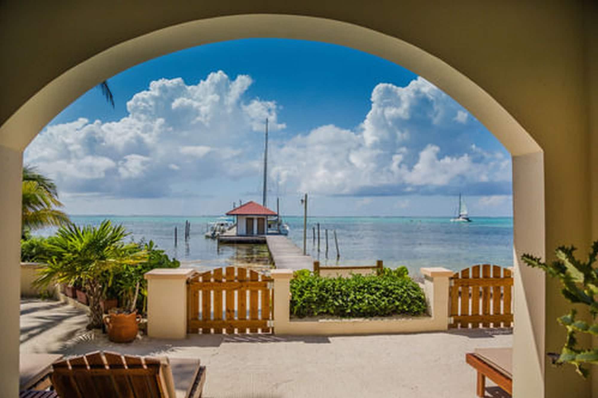 Suite Ocean Front Two Bedrooms